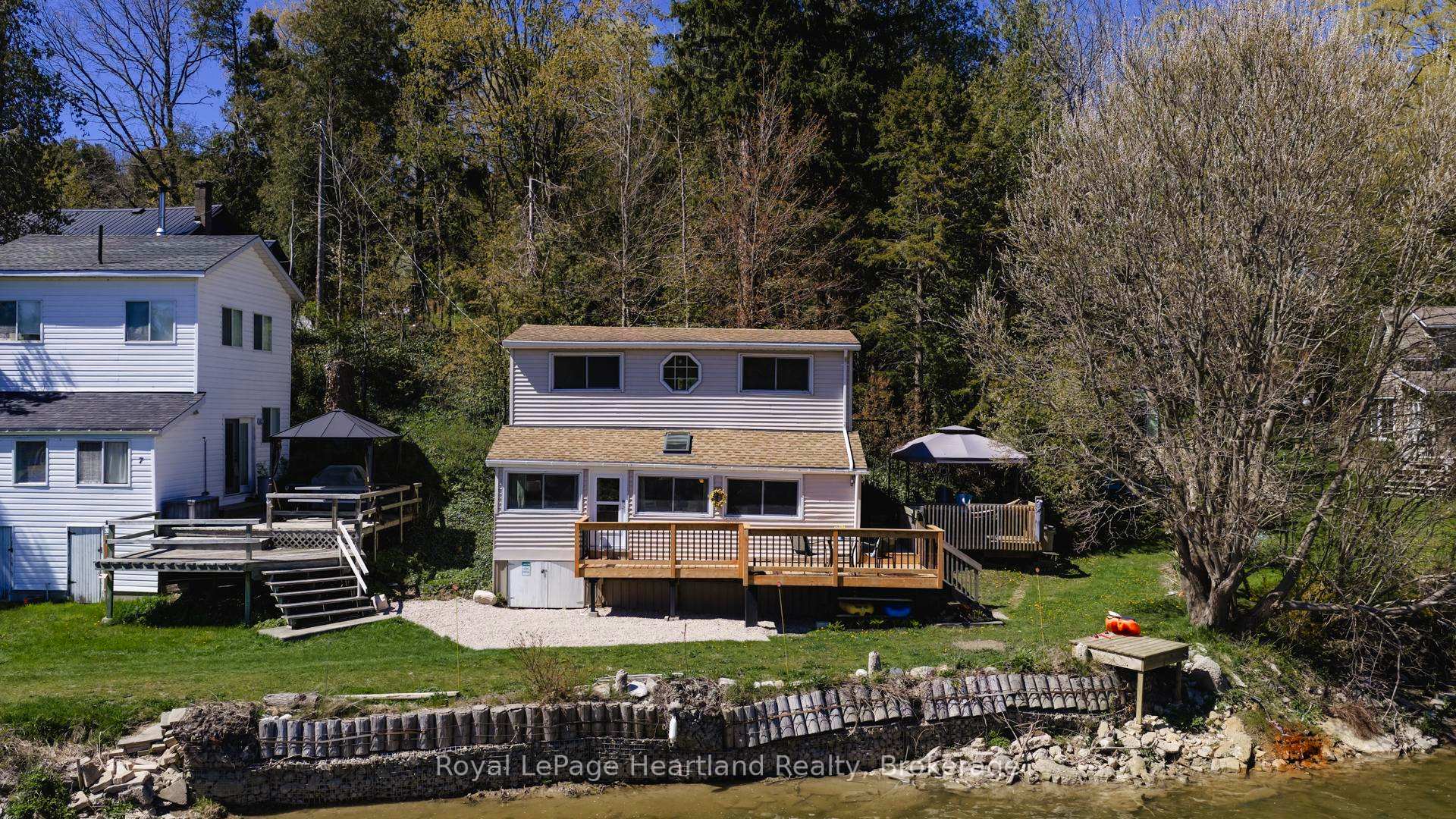 Photo 2 of 9 Maple Lane, Ashfield-Colborne-Wawanosh, Ashfield — HOMEH