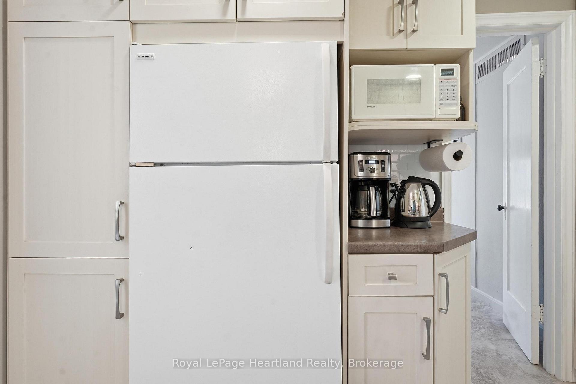 Photo 19 of 9 Maple Lane, Ashfield-Colborne-Wawanosh, Ashfield — HOMEH