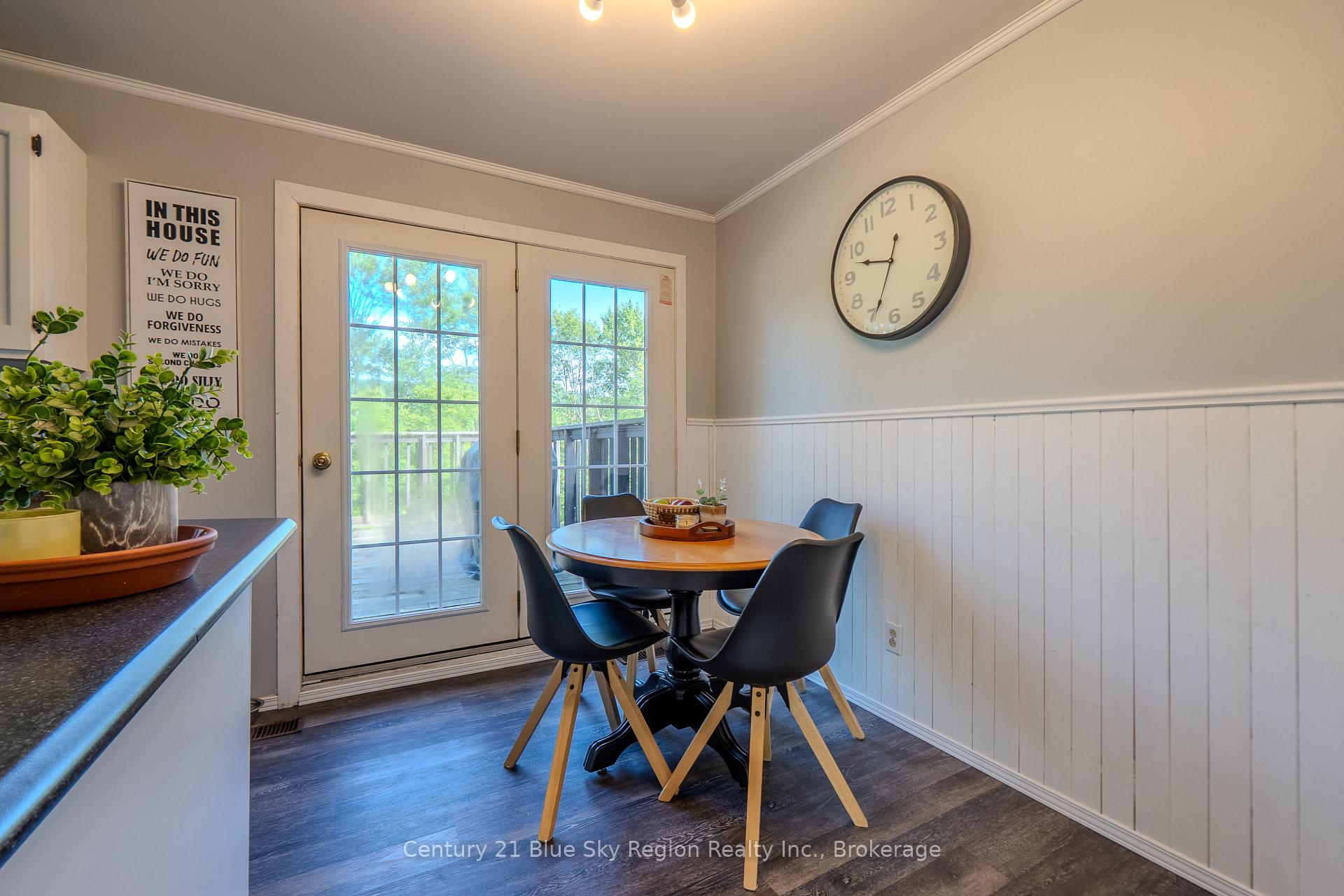Photo 14 of 980 Lily Street, Mattawa — HOMEH