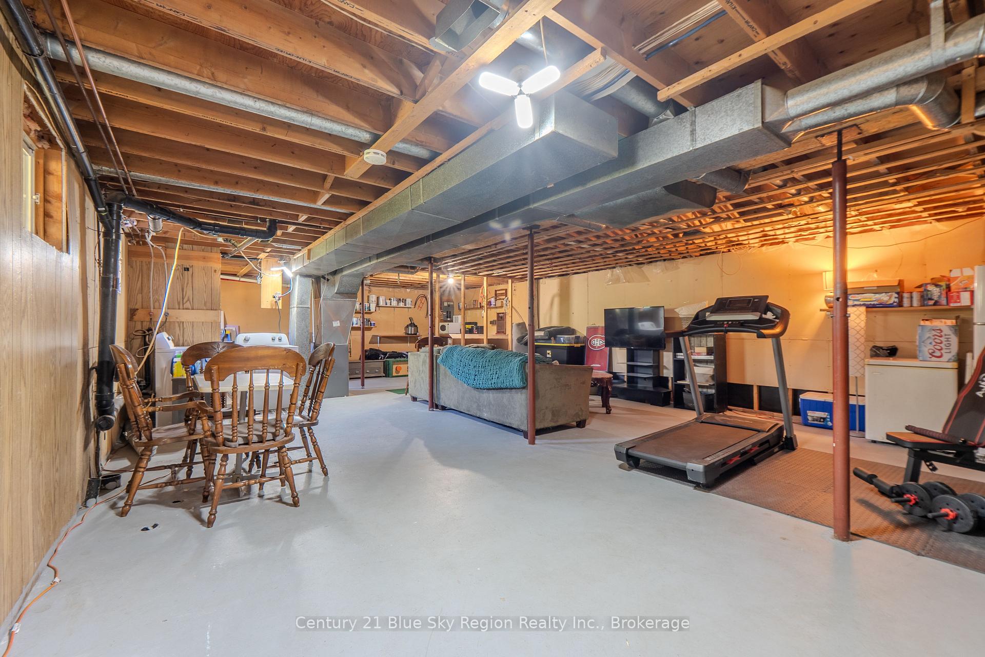 Photo 28 of 980 Lily Street, Mattawa — HOMEH