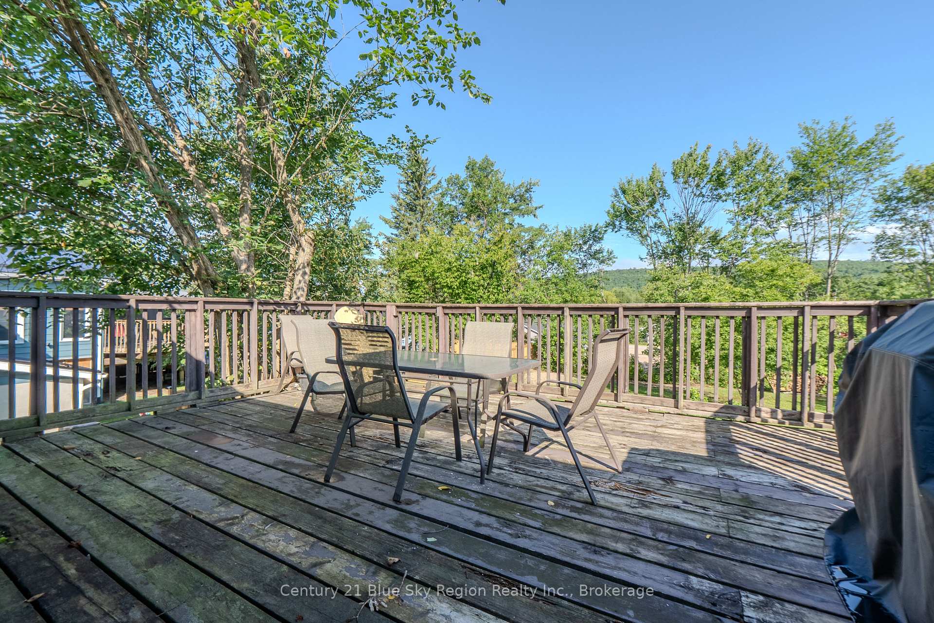 Photo 33 of 980 Lily Street, Mattawa — HOMEH
