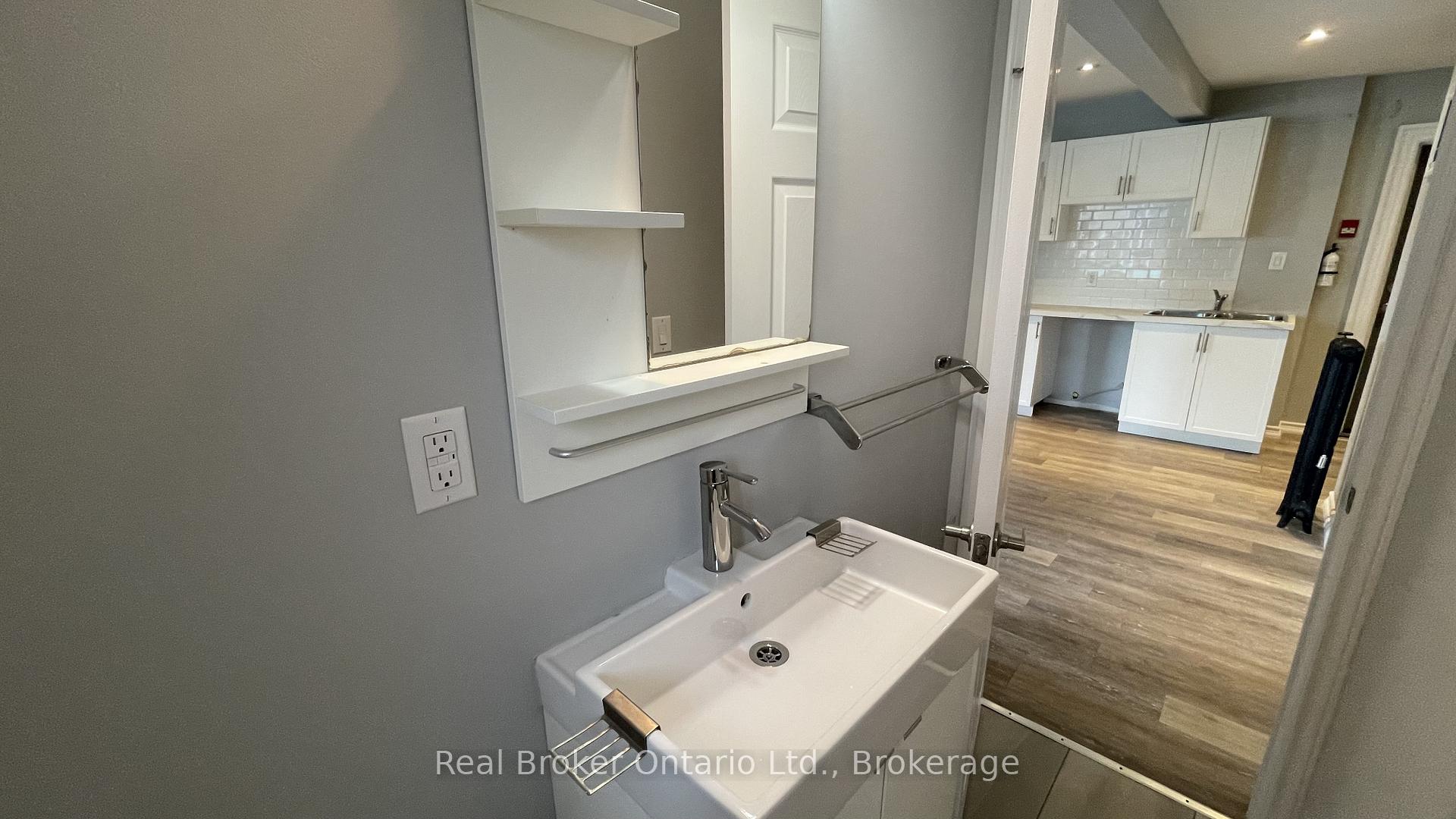 Photo 15 of 468-476 Main Street E, Hamilton, Stinson — HOMEH