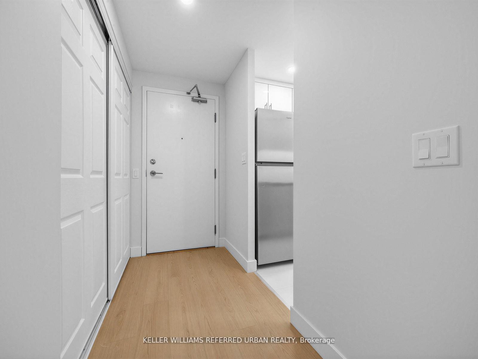 Photo 14 of Unit 217, 7 Bishop Avenue, North York, Newtonbrook East — HOMEH