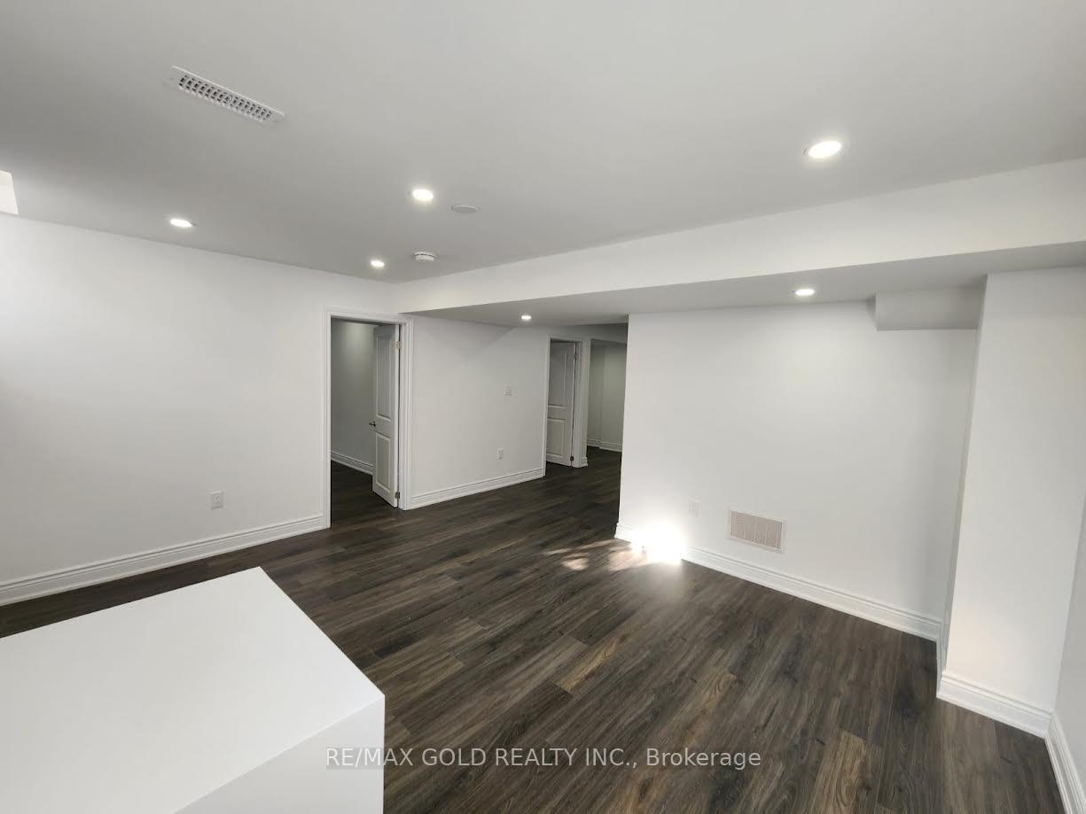 Photo 13 of Unit 1, 298 Etheridge Avenue, Milton, Ford — HOMEH