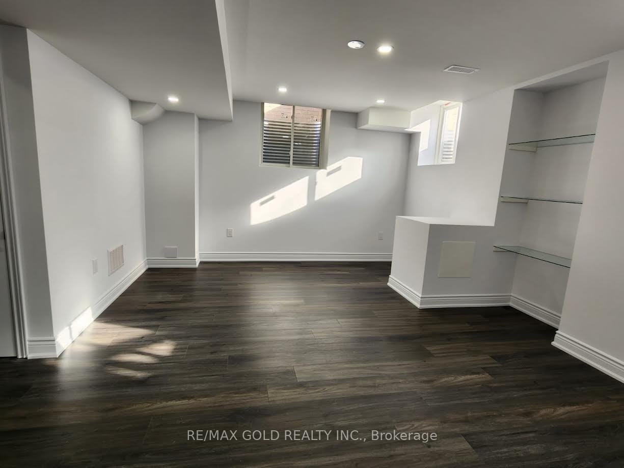 Photo 23 of Unit 1, 298 Etheridge Avenue, Milton, Ford — HOMEH