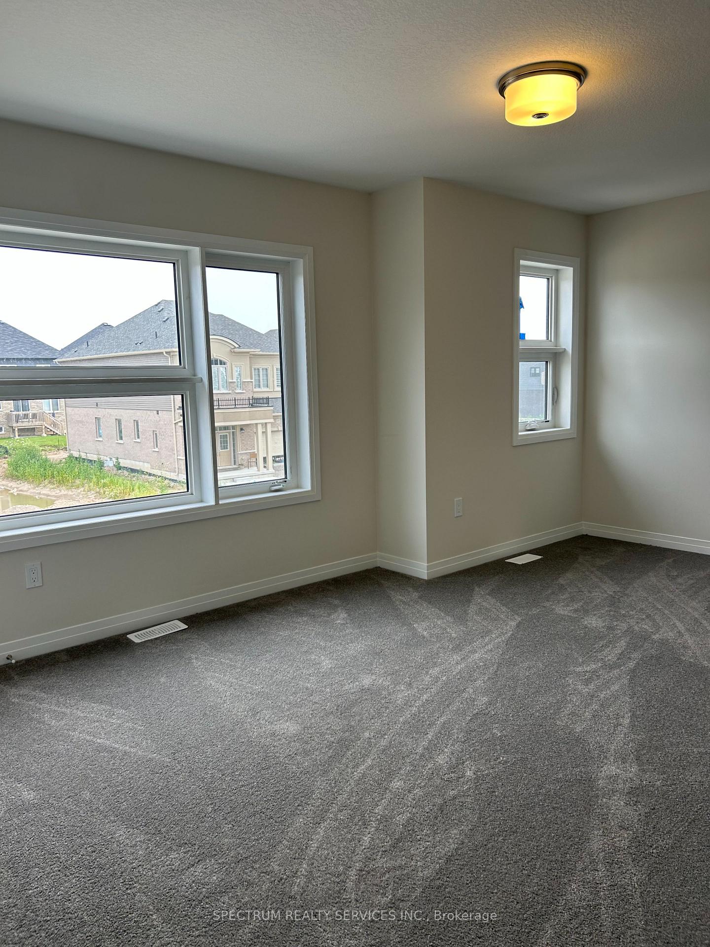 Photo 9 of 10 Arding Circle, Brantford, Greenbrier — HOMEH