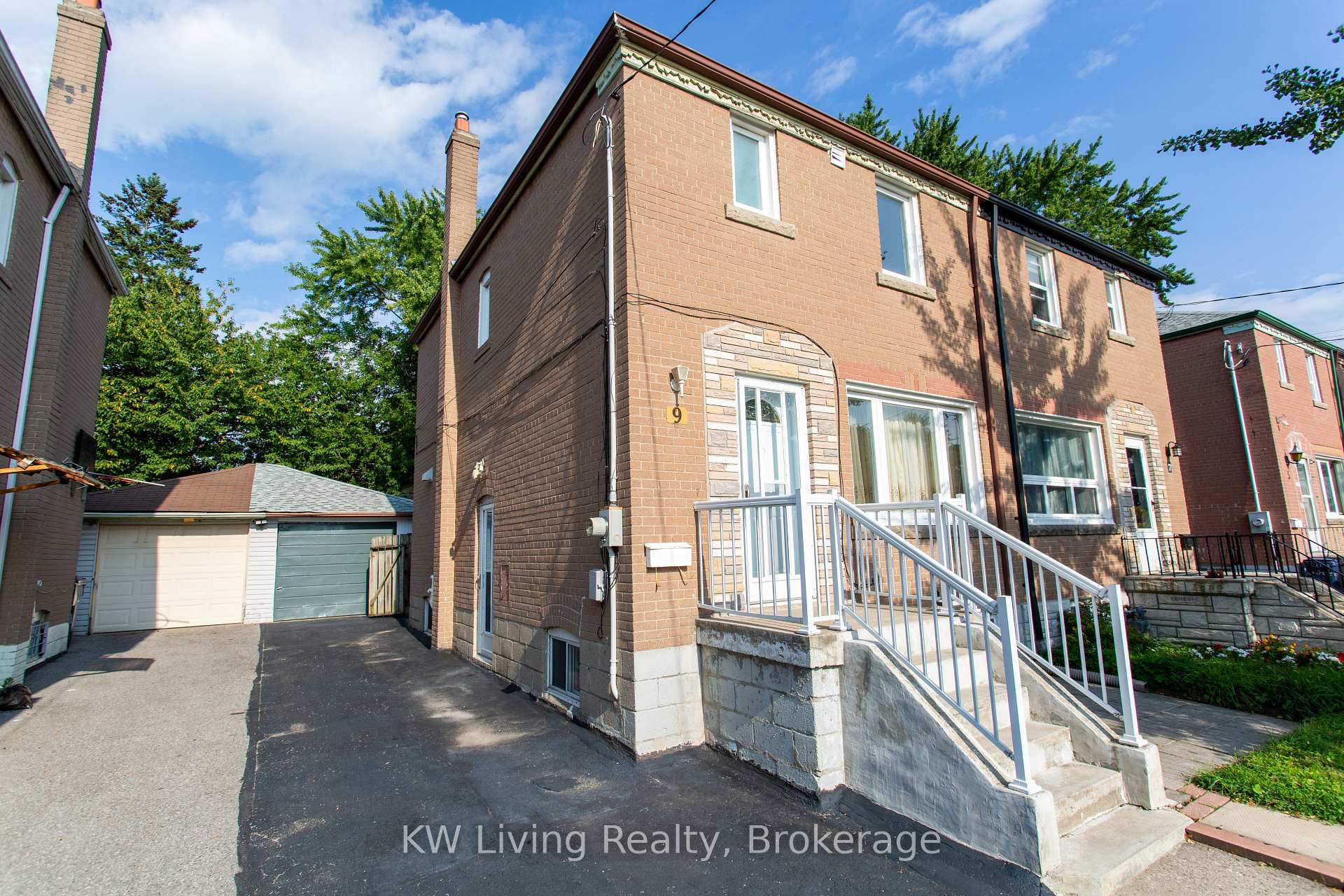 Photo 44 of 9 Rupert Street, Scarborough, Clairlea-Birchmount — HOMEH