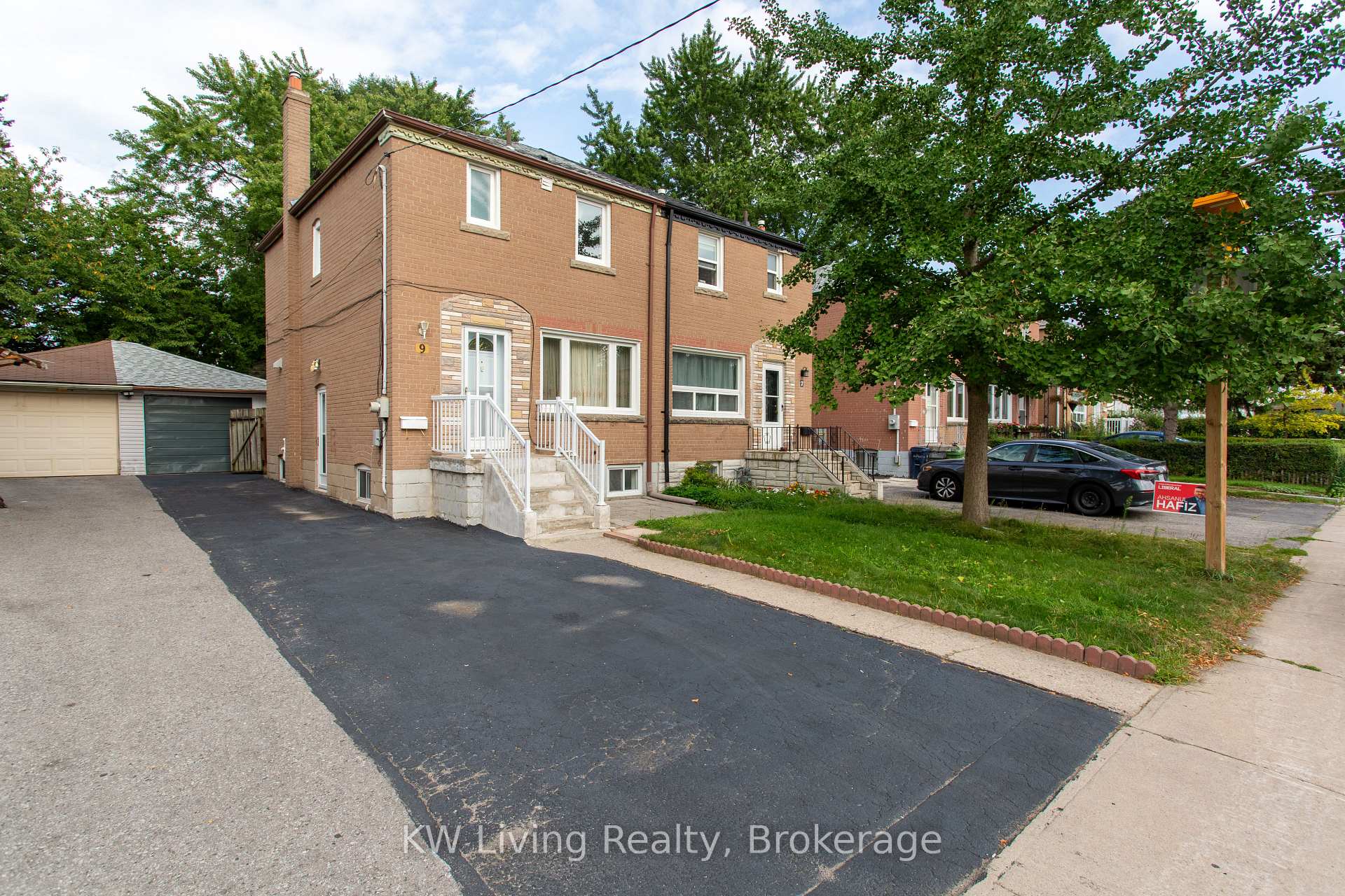 Photo 43 of 9 Rupert Street, Scarborough, Clairlea-Birchmount — HOMEH