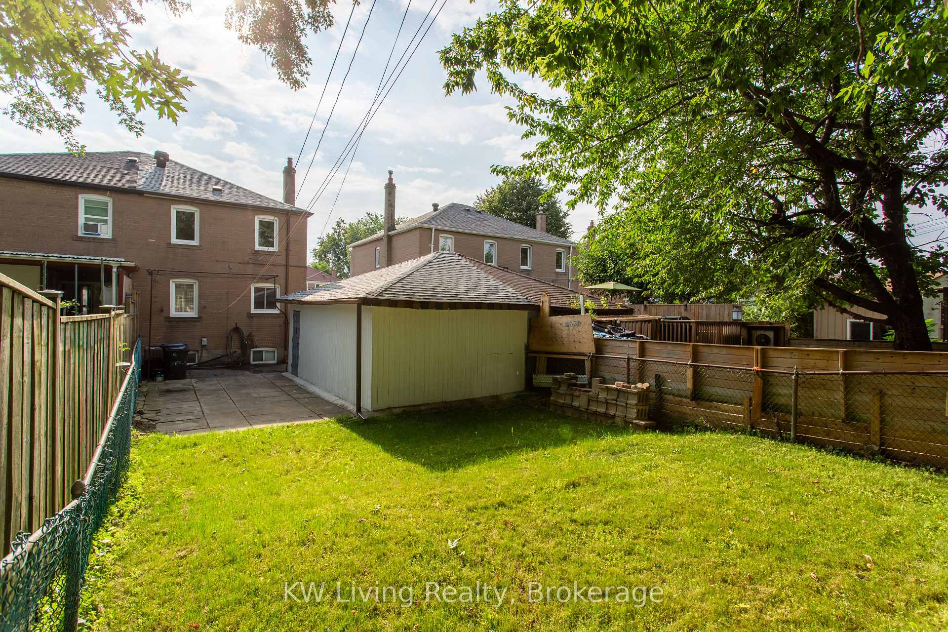 Photo 1 of 9 Rupert Street, Scarborough, Clairlea-Birchmount — HOMEH