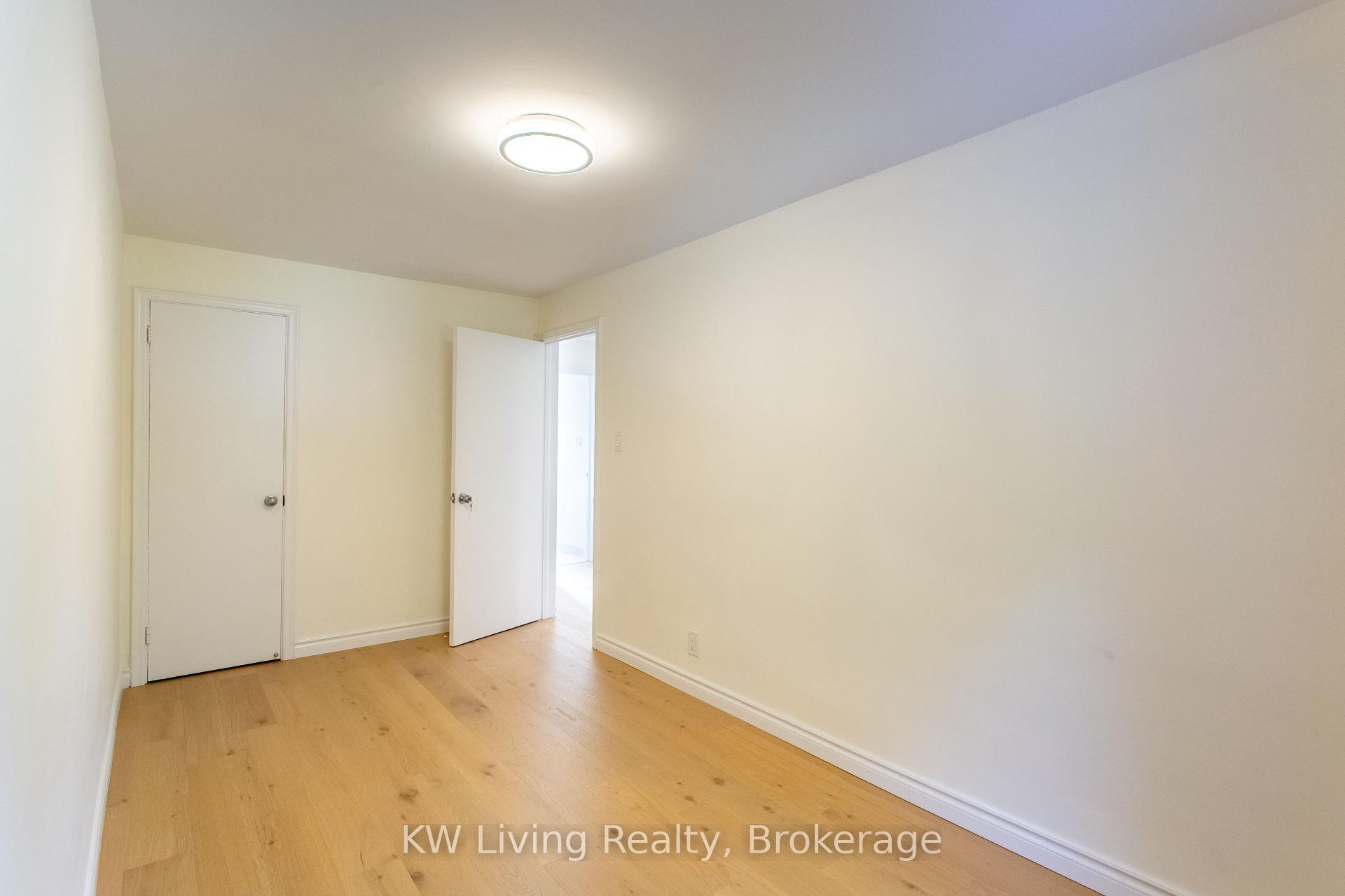 Photo 26 of 9 Rupert Street, Scarborough, Clairlea-Birchmount — HOMEH