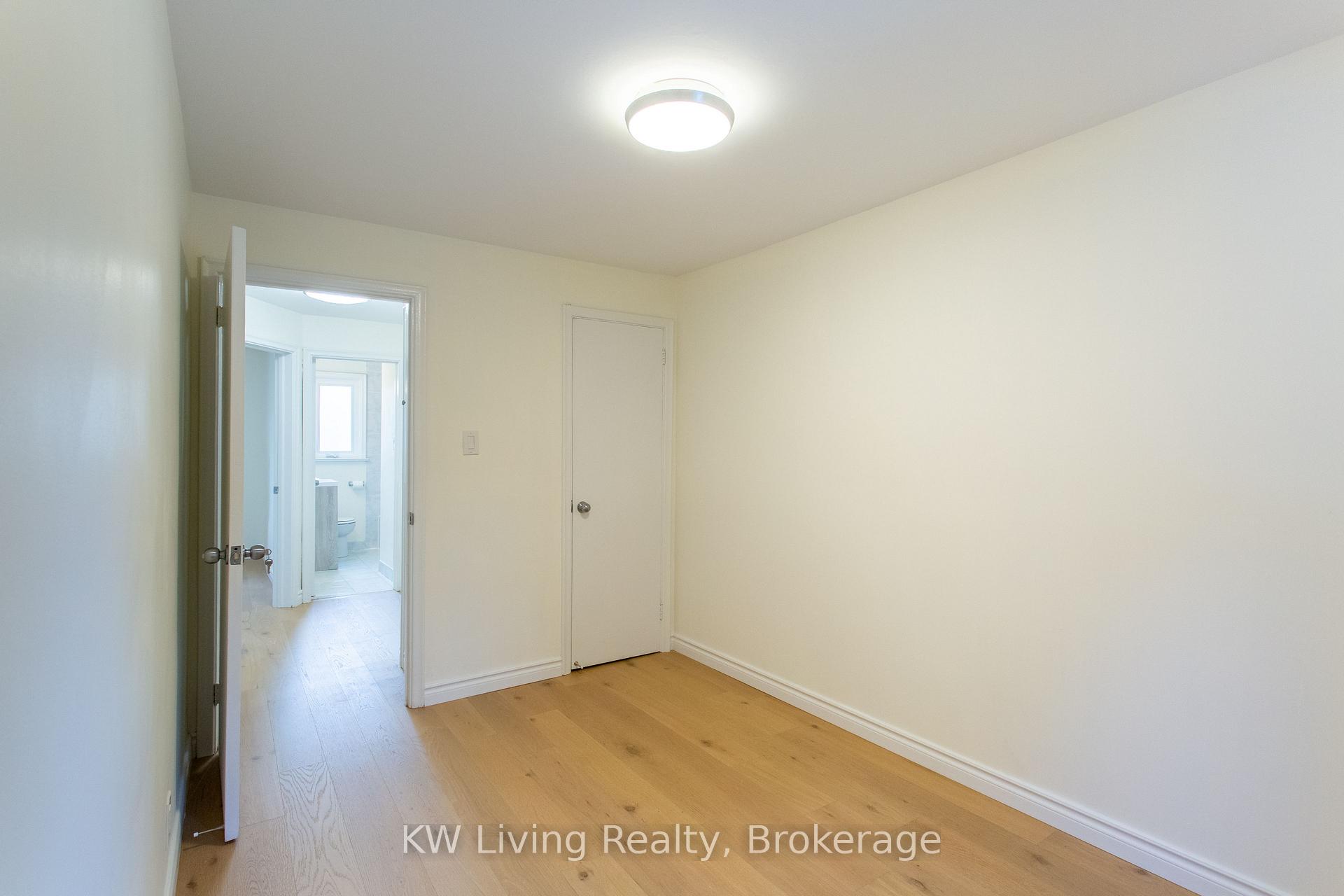 Photo 31 of 9 Rupert Street, Scarborough, Clairlea-Birchmount — HOMEH