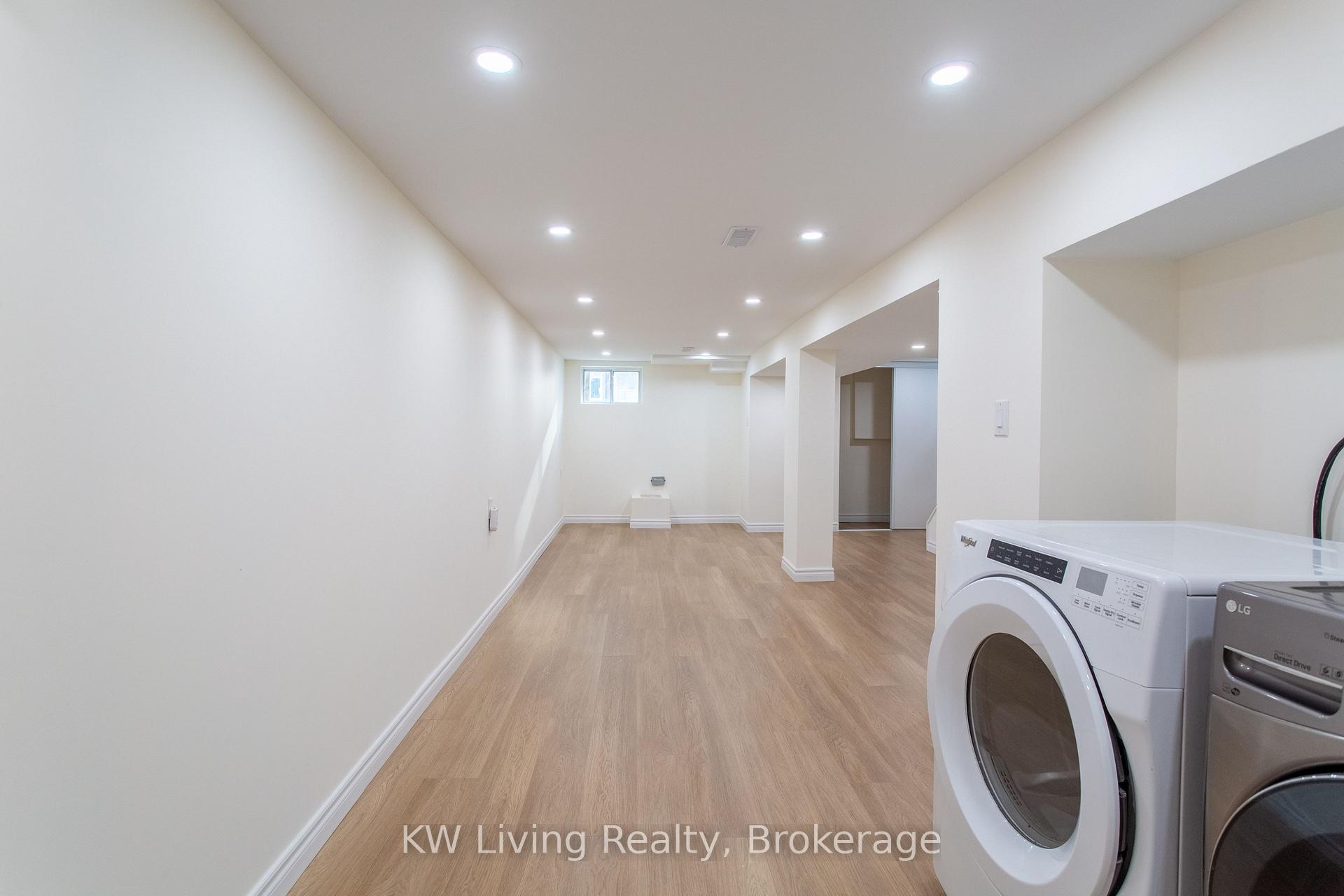 Photo 37 of 9 Rupert Street, Scarborough, Clairlea-Birchmount — HOMEH