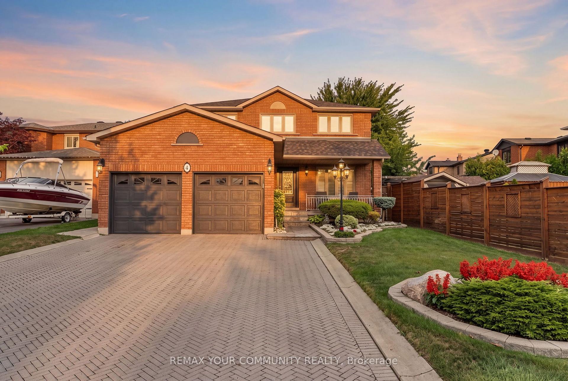 Photo 1 of 4 Tomel Court, Caledon, Bolton West — HOMEH