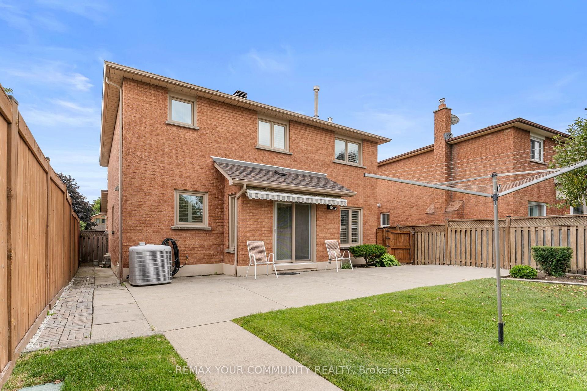Photo 6 of 4 Tomel Court, Caledon, Bolton West — HOMEH