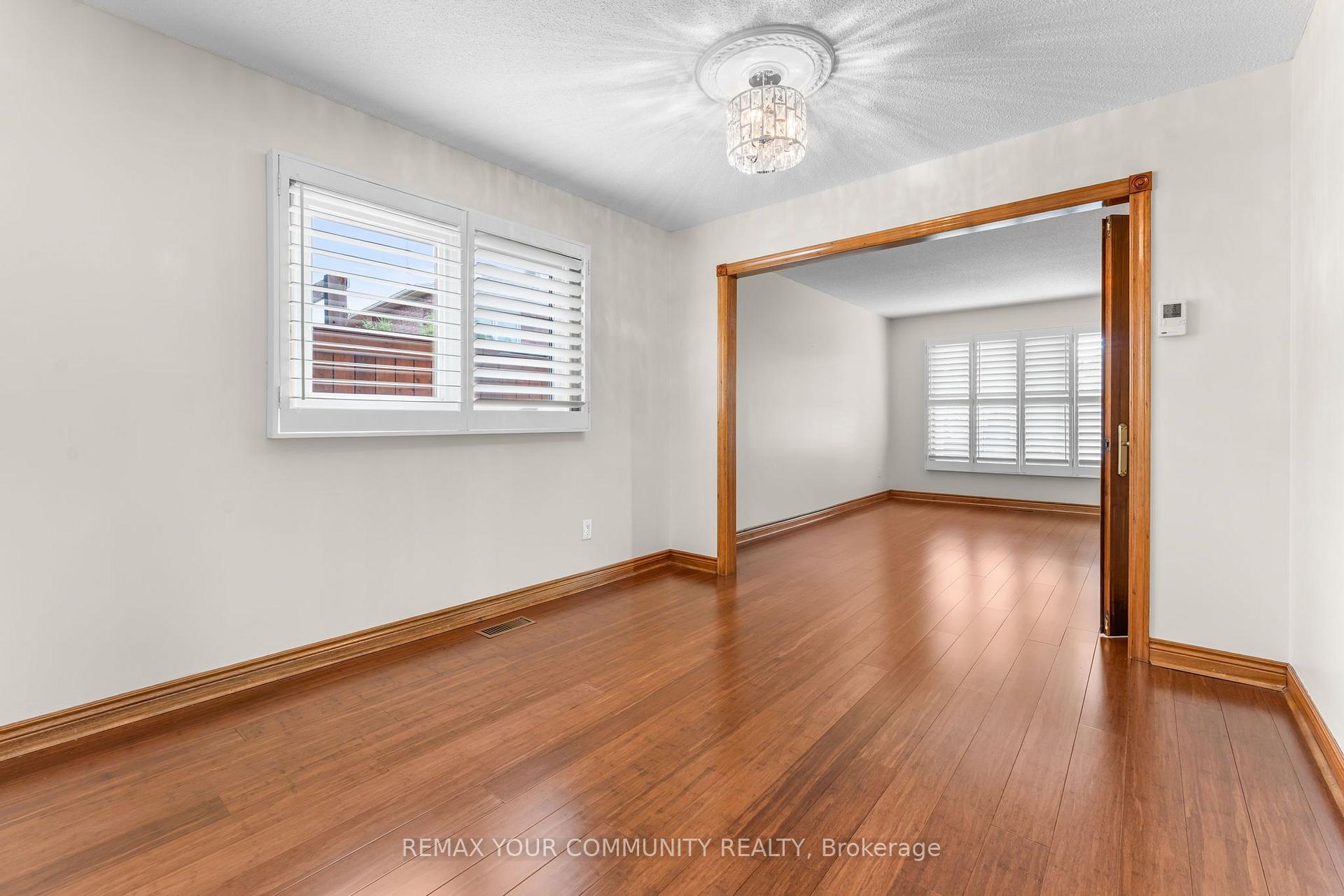 Photo 16 of 4 Tomel Court, Caledon, Bolton West — HOMEH