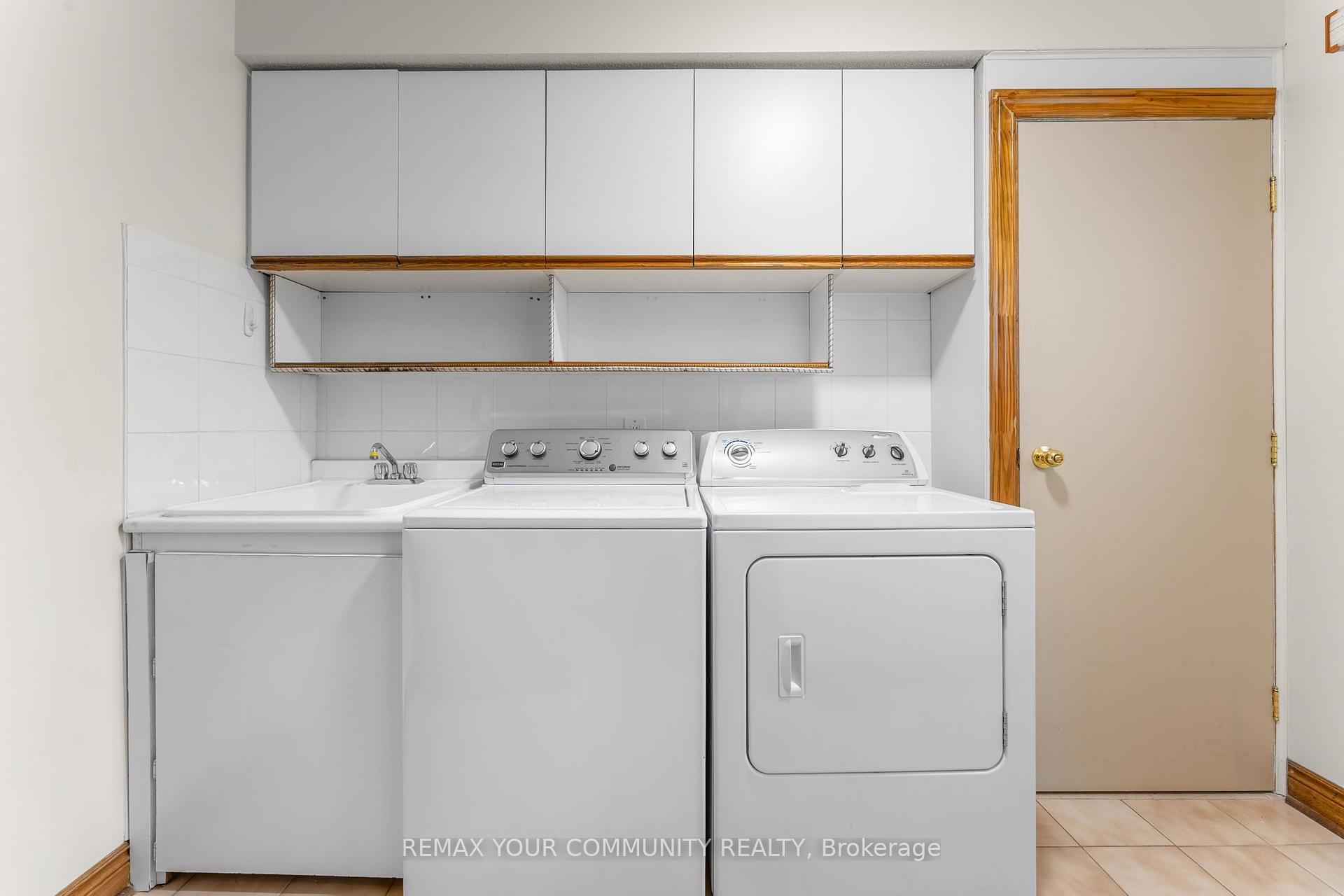 Photo 24 of 4 Tomel Court, Caledon, Bolton West — HOMEH