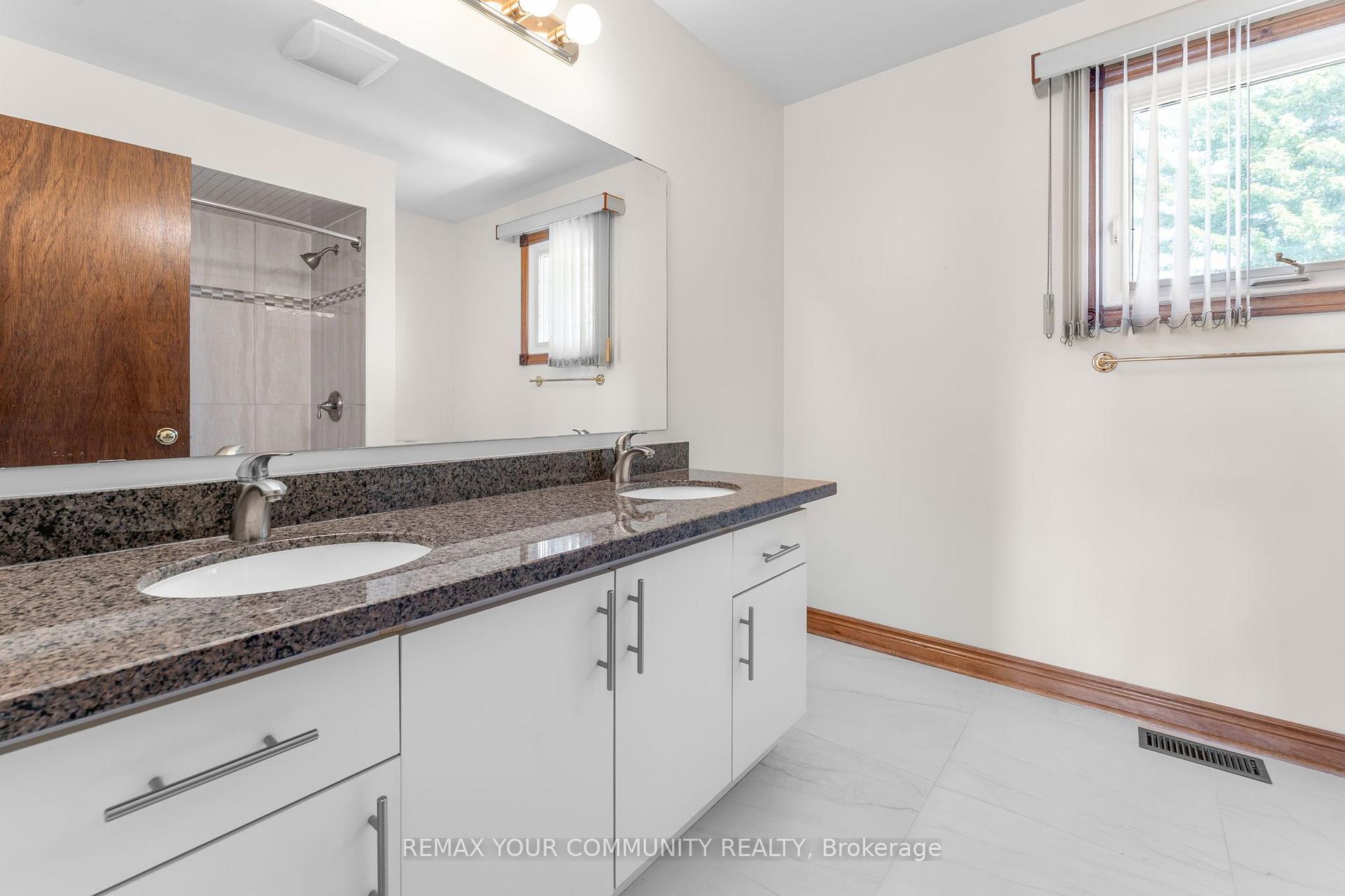 Photo 28 of 4 Tomel Court, Caledon, Bolton West — HOMEH