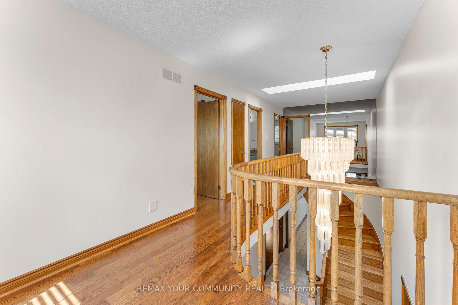 Photo 32 of 4 Tomel Court, Caledon, Bolton West — HOMEH