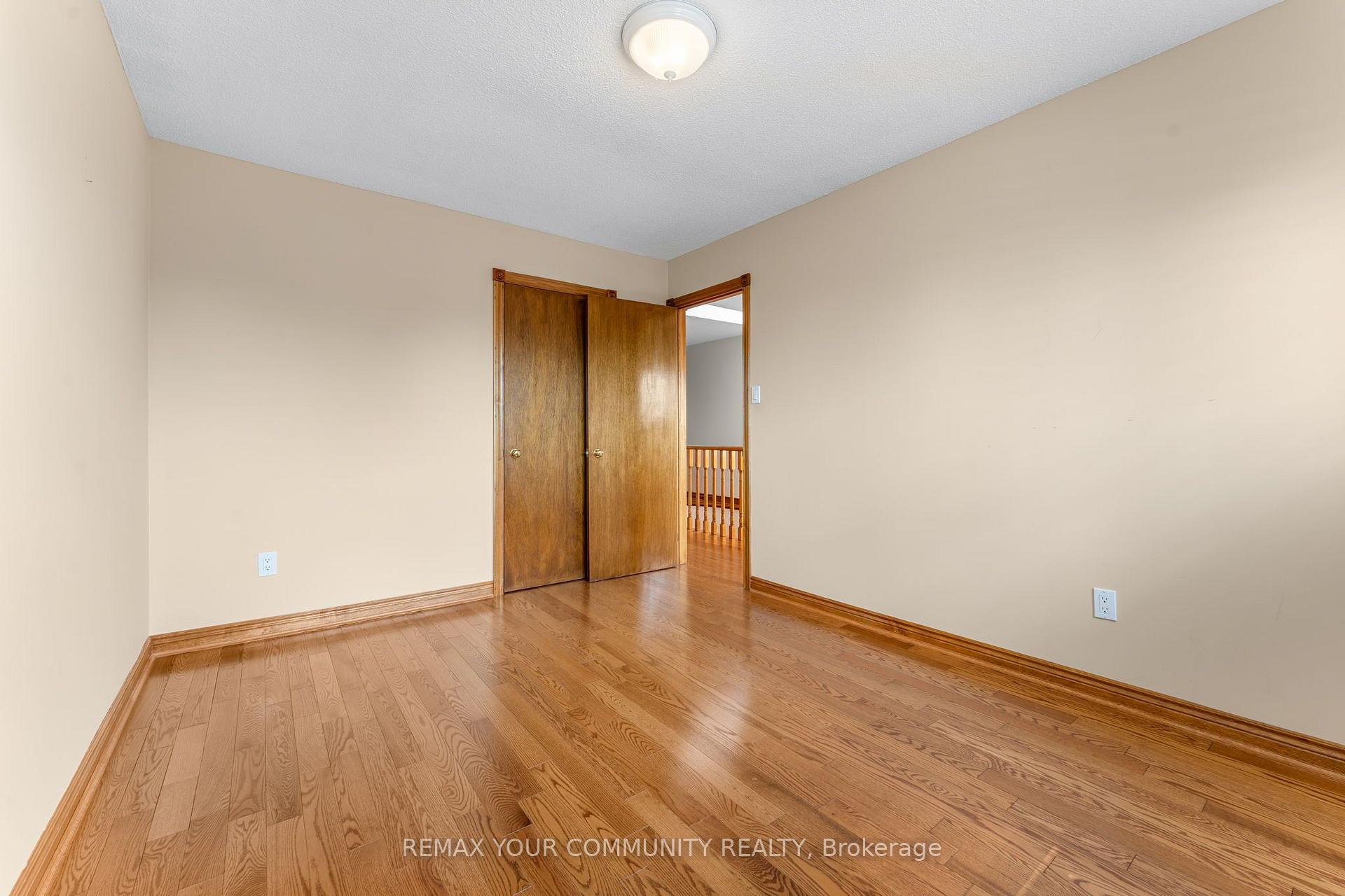 Photo 34 of 4 Tomel Court, Caledon, Bolton West — HOMEH