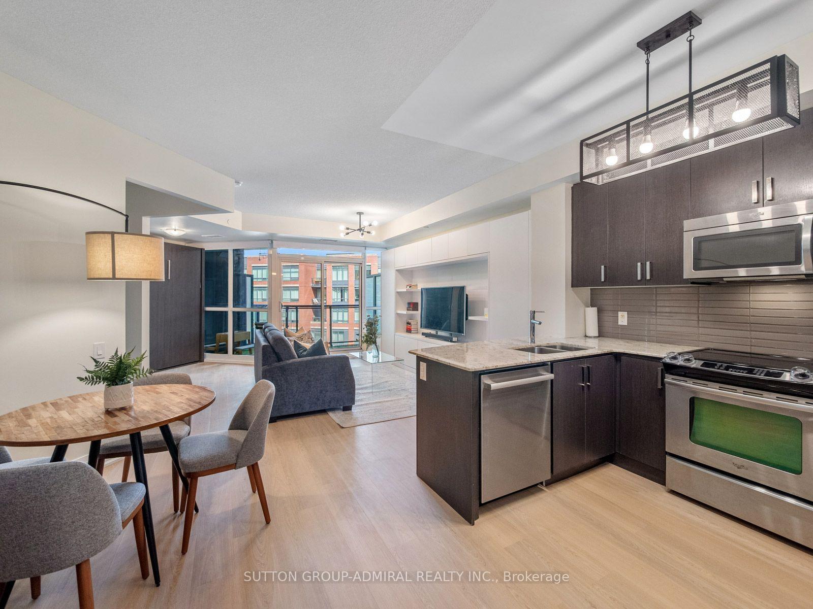 Photo of Unit 405, 7608 Yonge Street