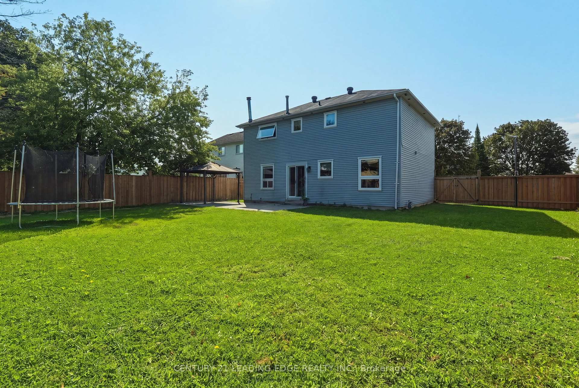 Photo 7 of 1100 Maclean Street, Innisfil, Alcona — HOMEH