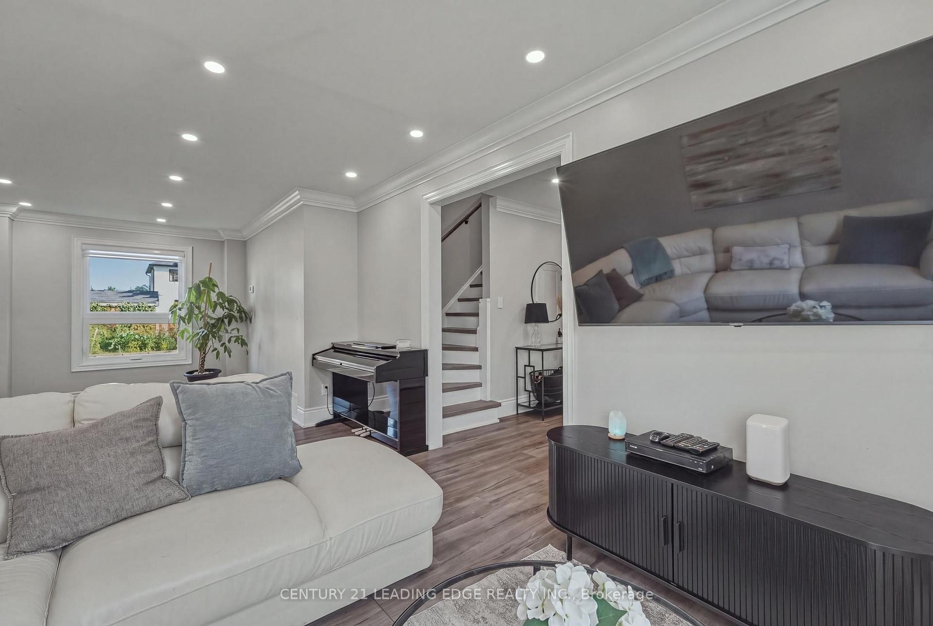 Photo 22 of 1100 Maclean Street, Innisfil, Alcona — HOMEH