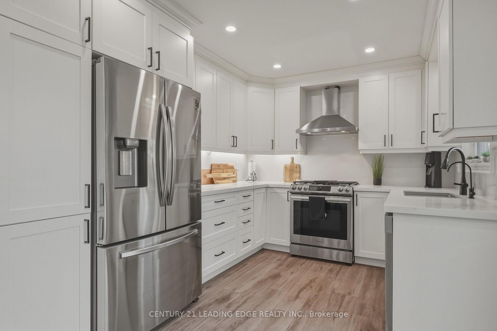 Photo 29 of 1100 Maclean Street, Innisfil, Alcona — HOMEH