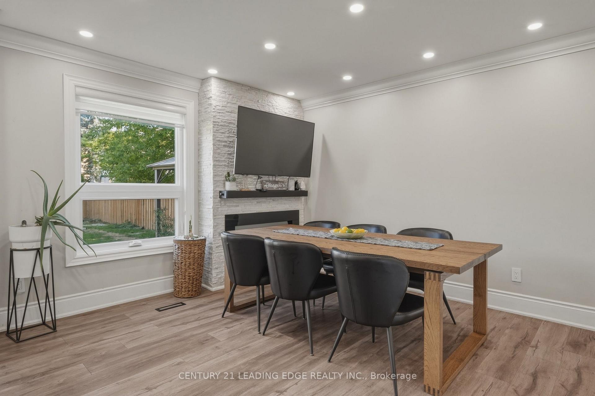 Photo 38 of 1100 Maclean Street, Innisfil, Alcona — HOMEH