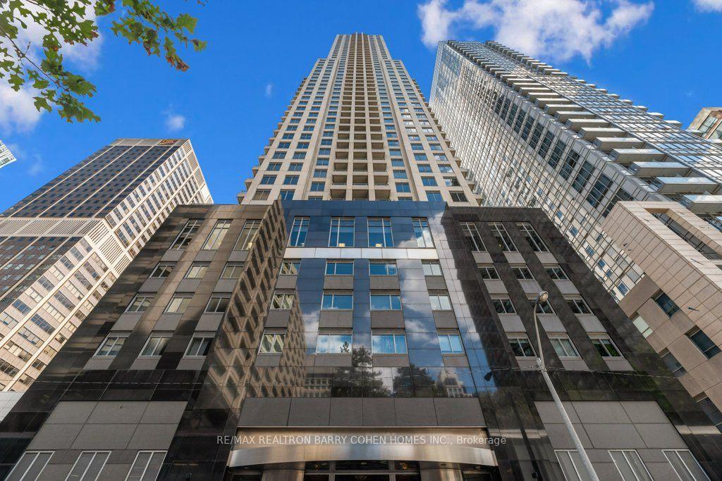 Photo 1 of Unit 2703, 35 Balmuto Street, Toronto, Bay Street Corridor — HOMEH