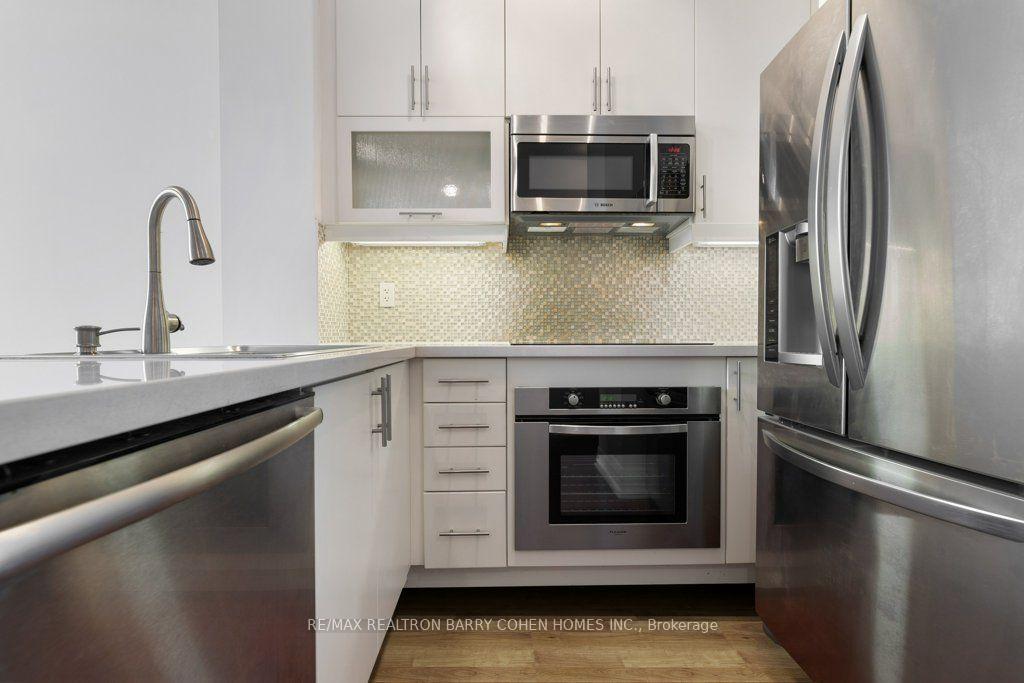 Photo 11 of Unit 2703, 35 Balmuto Street, Toronto, Bay Street Corridor — HOMEH