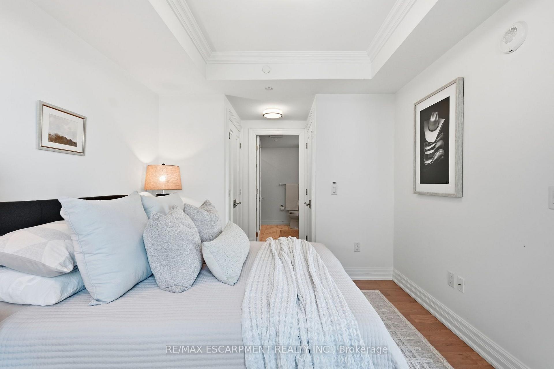 Photo 23 of Unit 310, 2060 Lakeshore Road, Burlington, Brant — HOMEH
