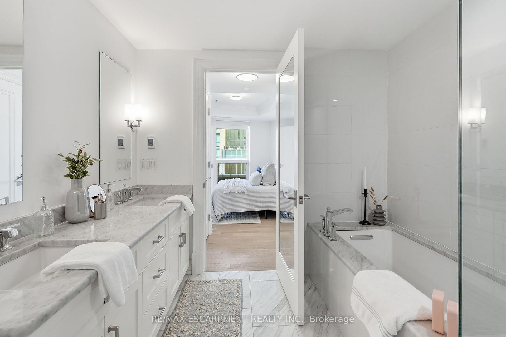 Photo 25 of Unit 310, 2060 Lakeshore Road, Burlington, Brant — HOMEH