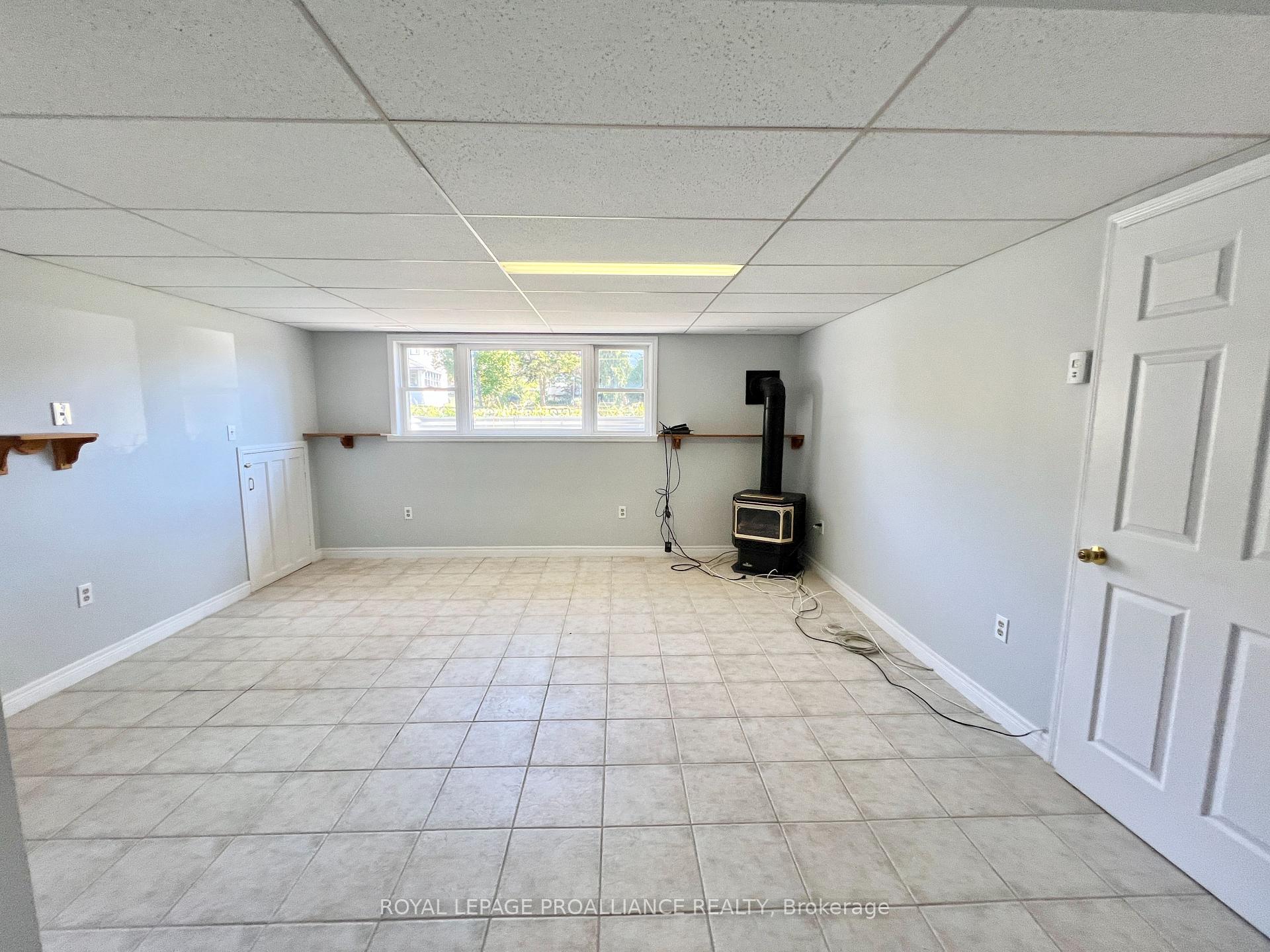 Photo 24 of 444 County Road 19, Prince Edward County, Ameliasburg Ward — HOMEH