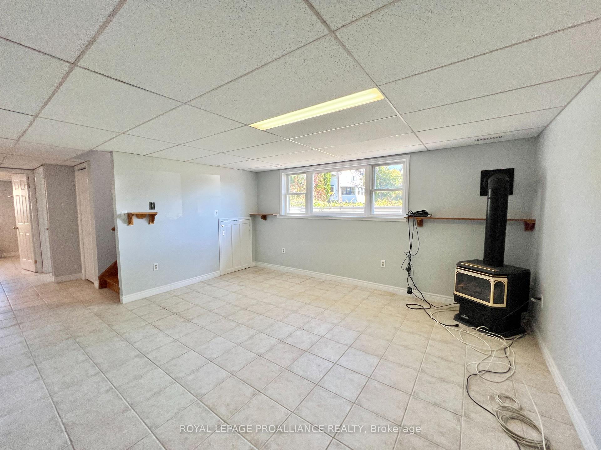 Photo 25 of 444 County Road 19, Prince Edward County, Ameliasburg Ward — HOMEH