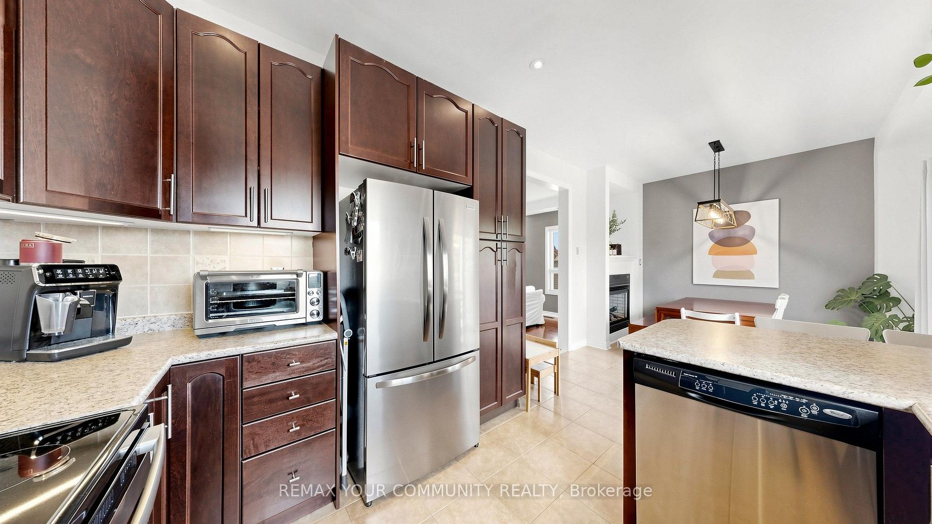 Photo 29 of 51 Shuttleworth Drive, Clarington, Courtice — HOMEH
