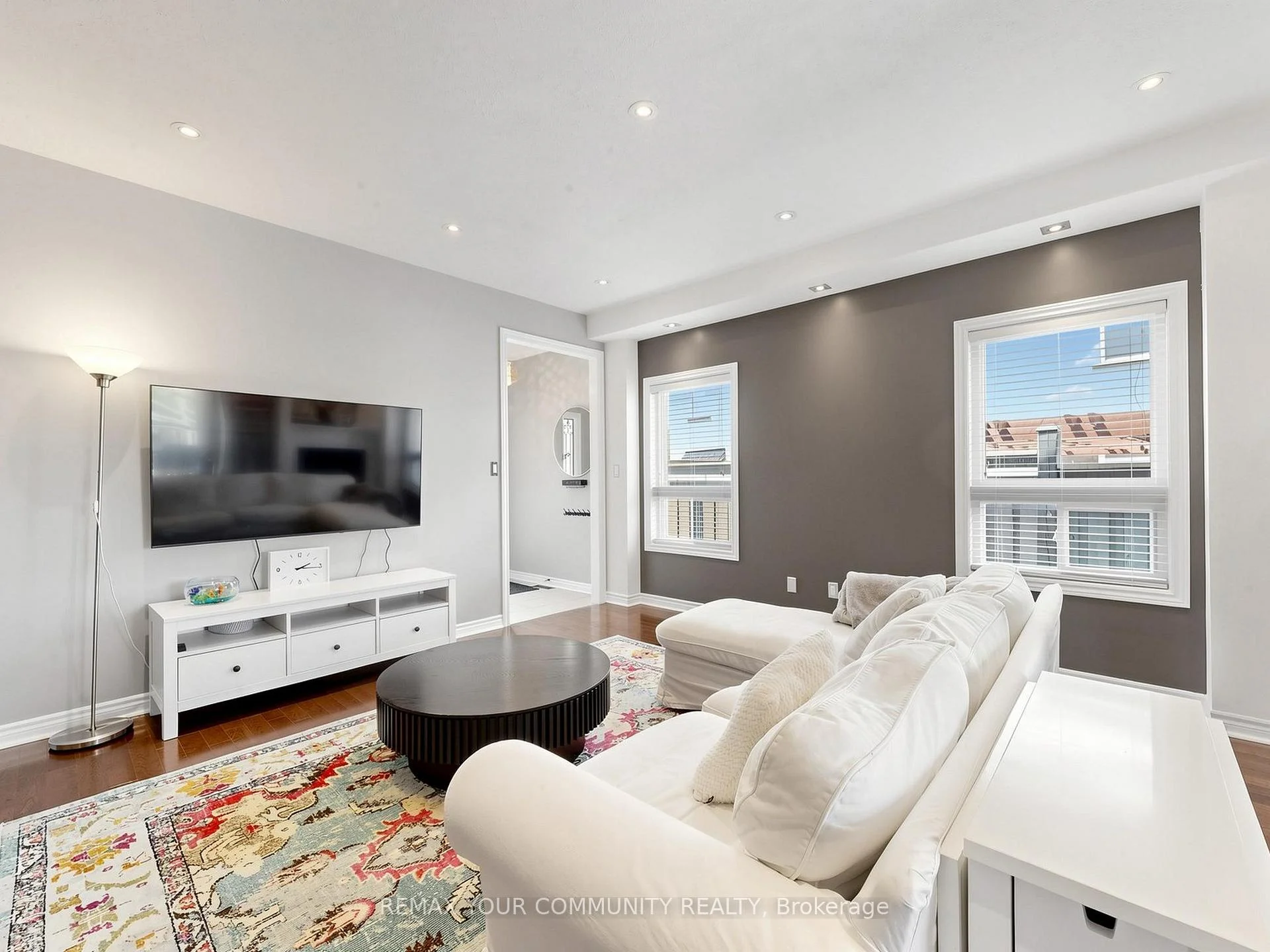Photo 14 of 51 Shuttleworth Drive, Clarington, Courtice — HOMEH