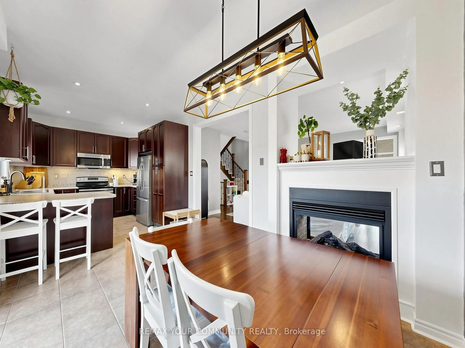 Photo 44 of 51 Shuttleworth Drive, Clarington, Courtice — HOMEH