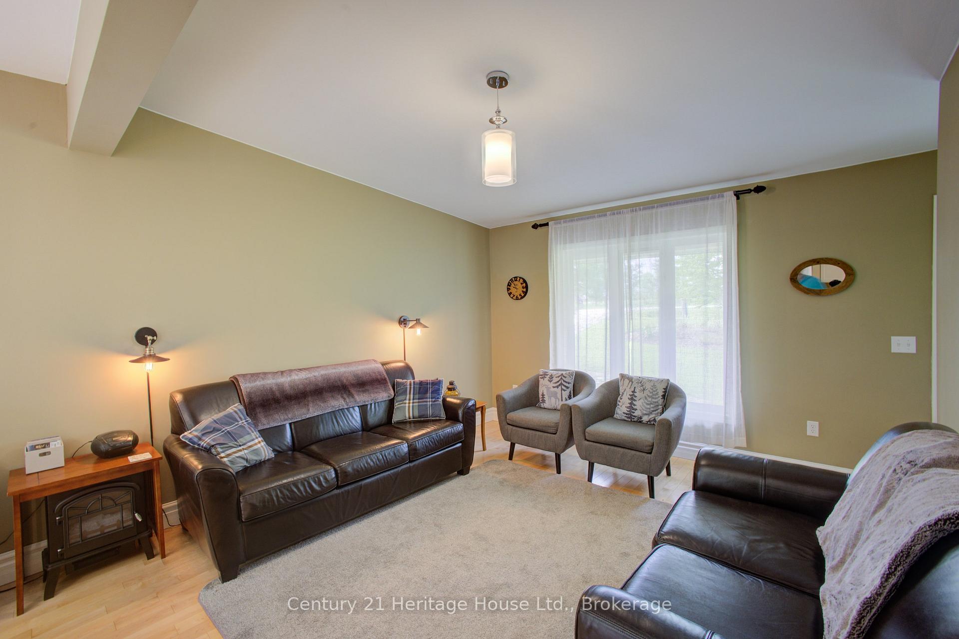 Photo 7 of 262845 Varney Road, West Grey — HOMEH