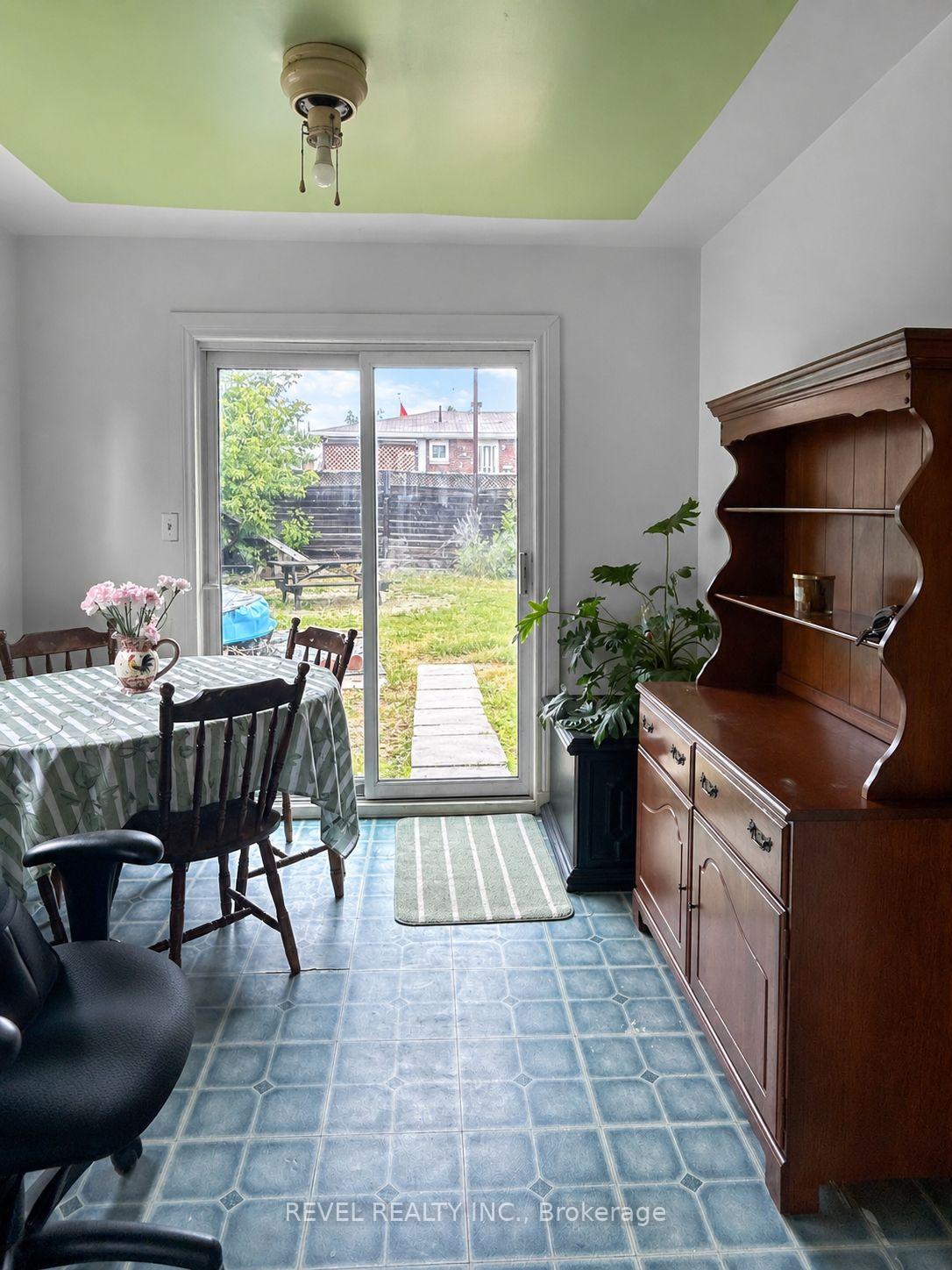 Photo 4 of 70 Helmer Avenue, Timmins, SP - Main Area — HOMEH