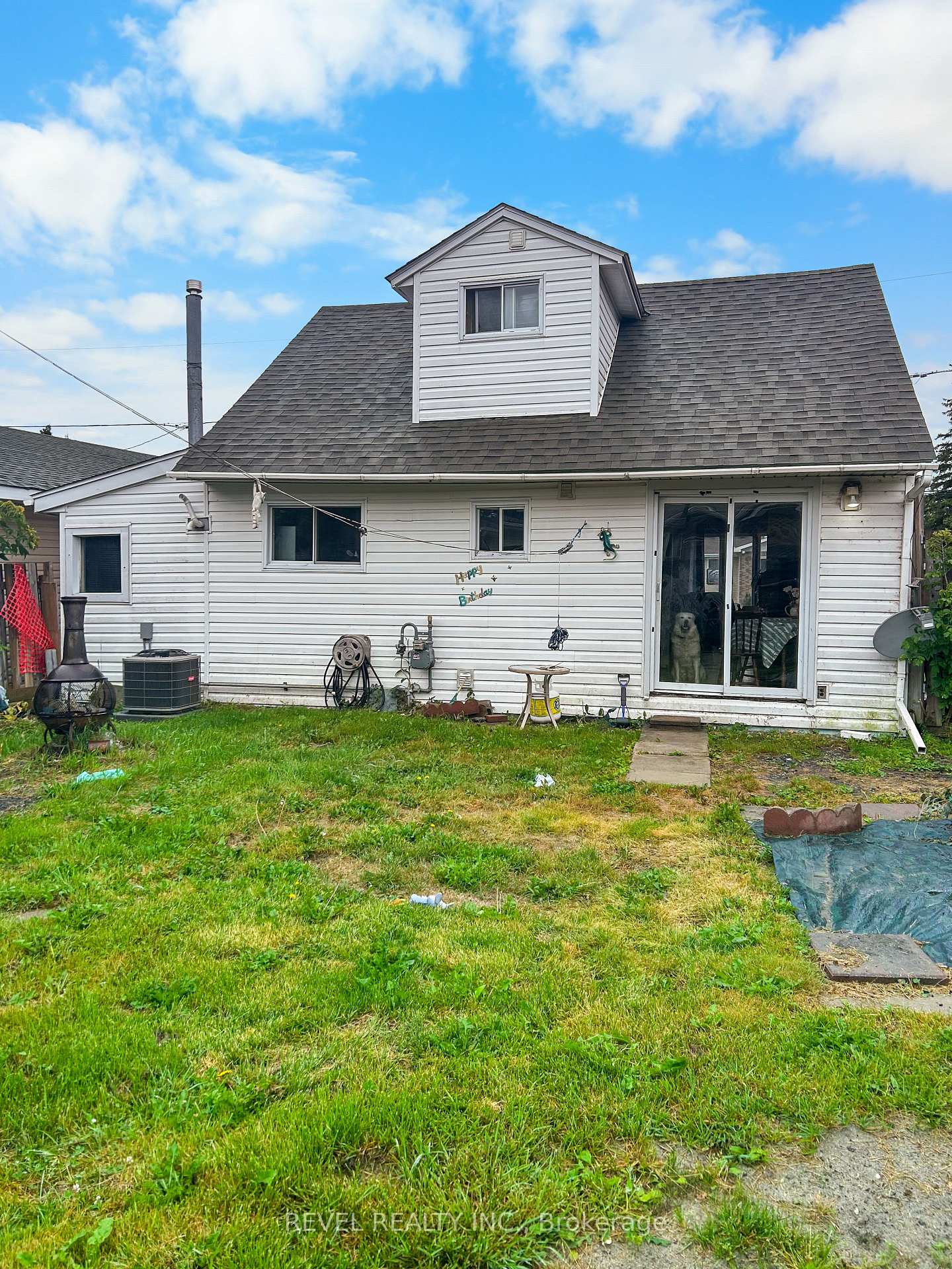 Photo 15 of 70 Helmer Avenue, Timmins, SP - Main Area — HOMEH