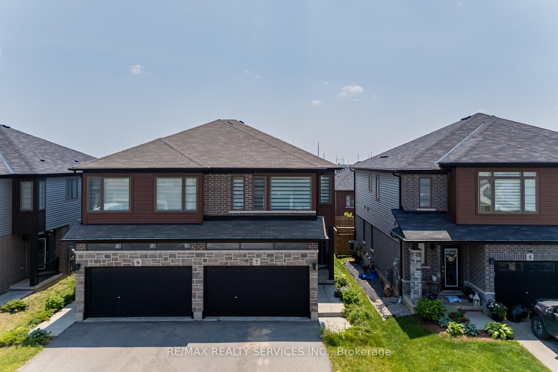 Photo 6 of 7 Baker Lane, Brant, Paris — HOMEH