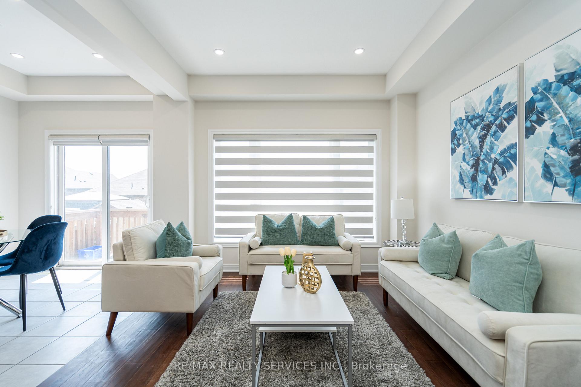 Photo 14 of 7 Baker Lane, Brant, Paris — HOMEH