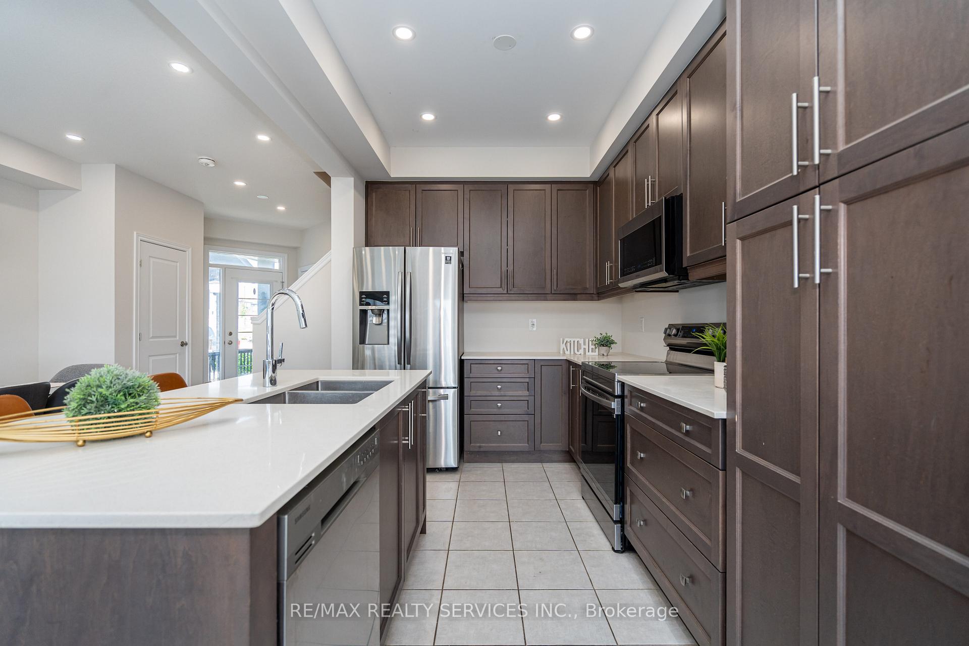 Photo 21 of 7 Baker Lane, Brant, Paris — HOMEH