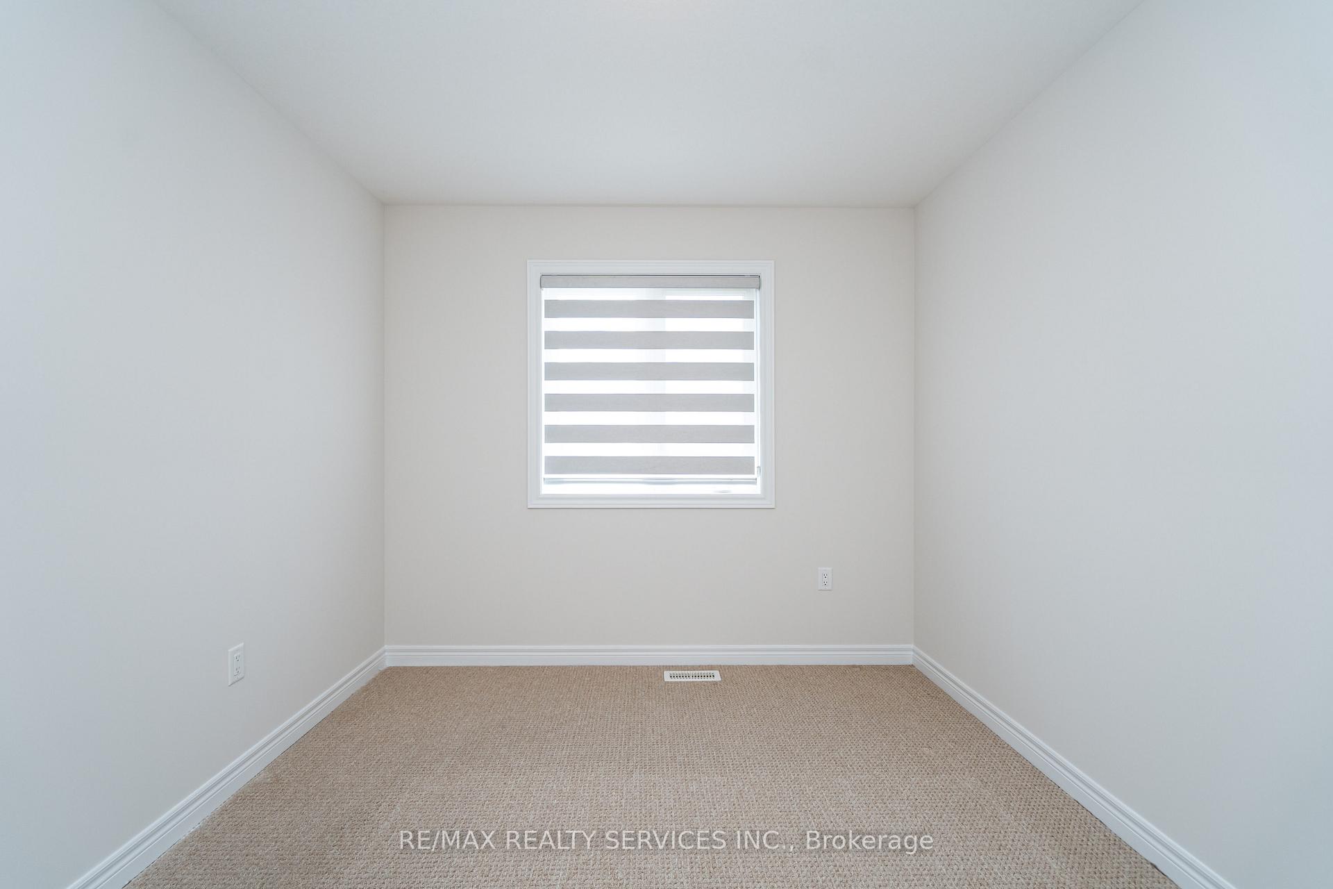 Photo 44 of 7 Baker Lane, Brant, Paris — HOMEH