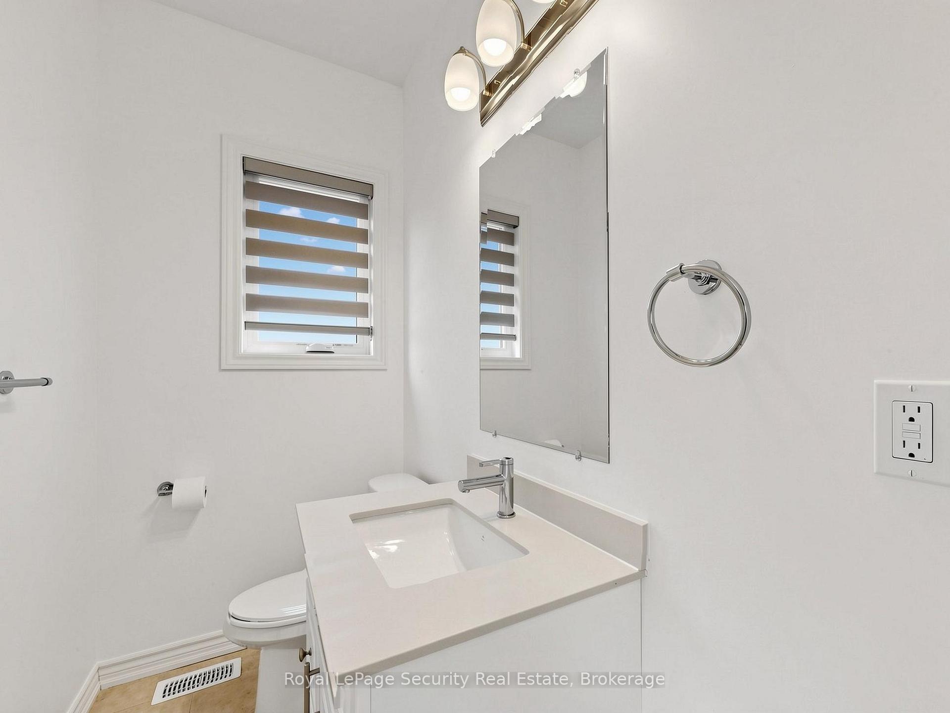 Photo 13 of 121 Sebastian Street, Blue Mountains — HOMEH