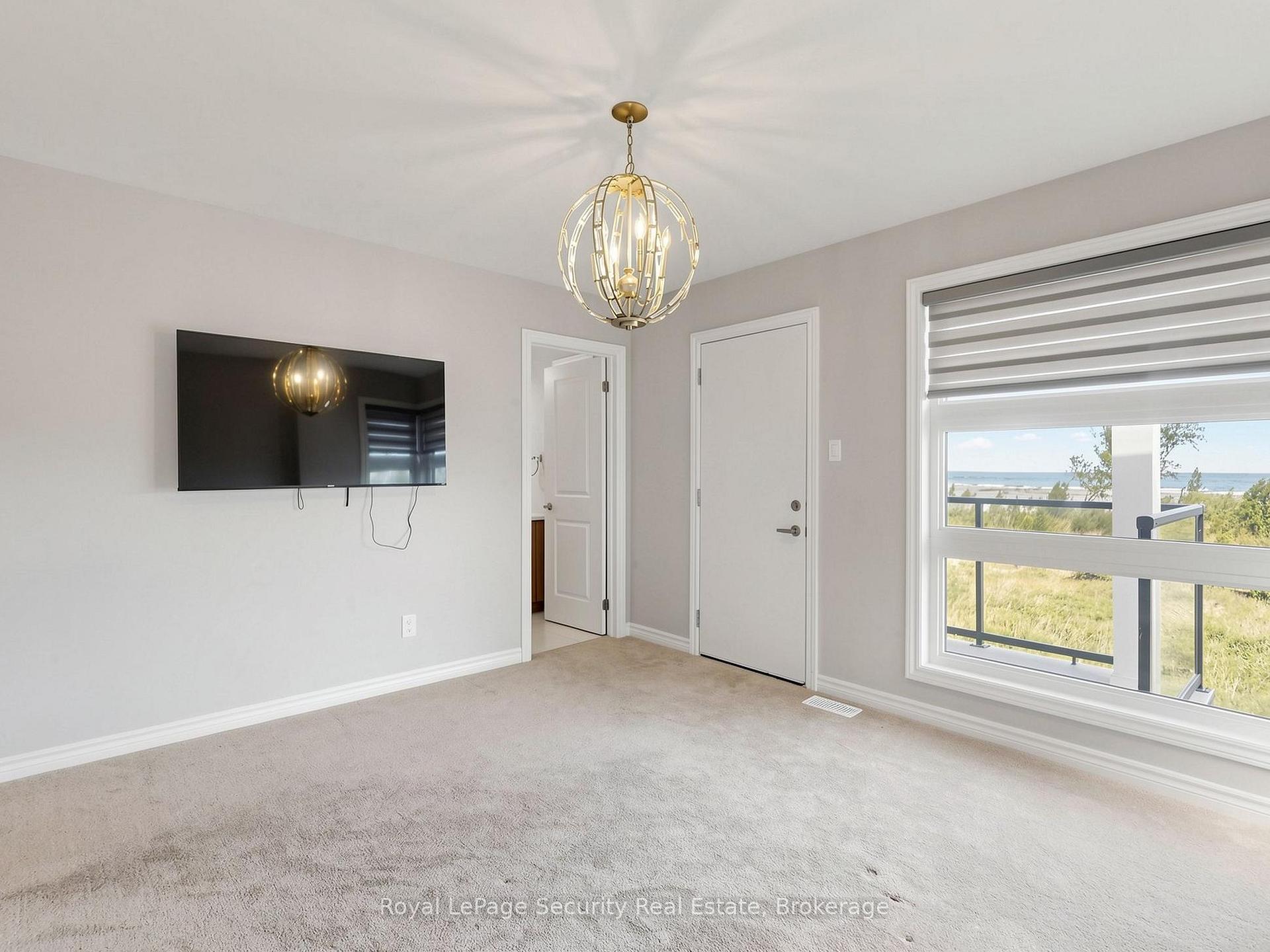 Photo 20 of 121 Sebastian Street, Blue Mountains — HOMEH