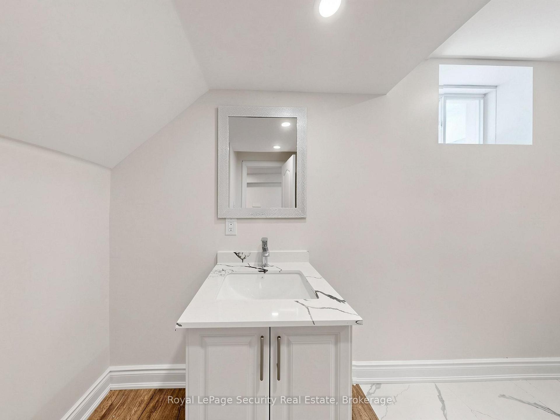 Photo 36 of 121 Sebastian Street, Blue Mountains — HOMEH