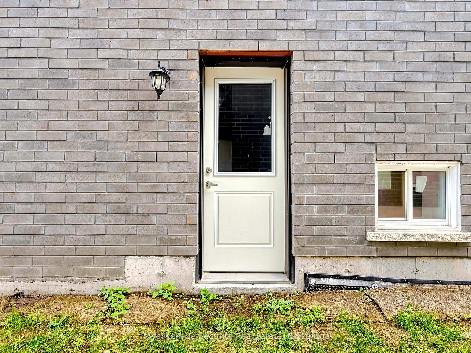 Photo 39 of 121 Sebastian Street, Blue Mountains — HOMEH