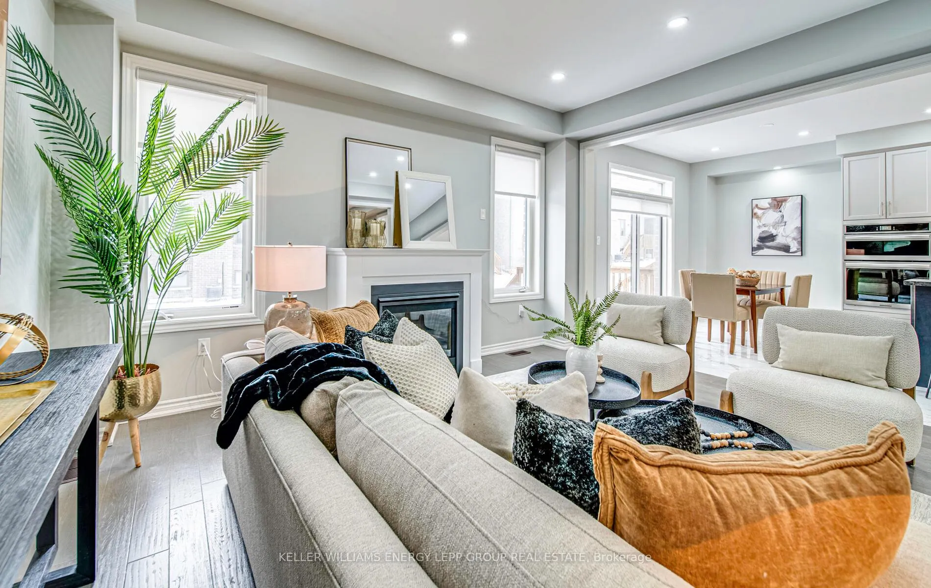 Photo 11 of 2112 Coppermine Street, Oshawa, Kedron — HOMEH