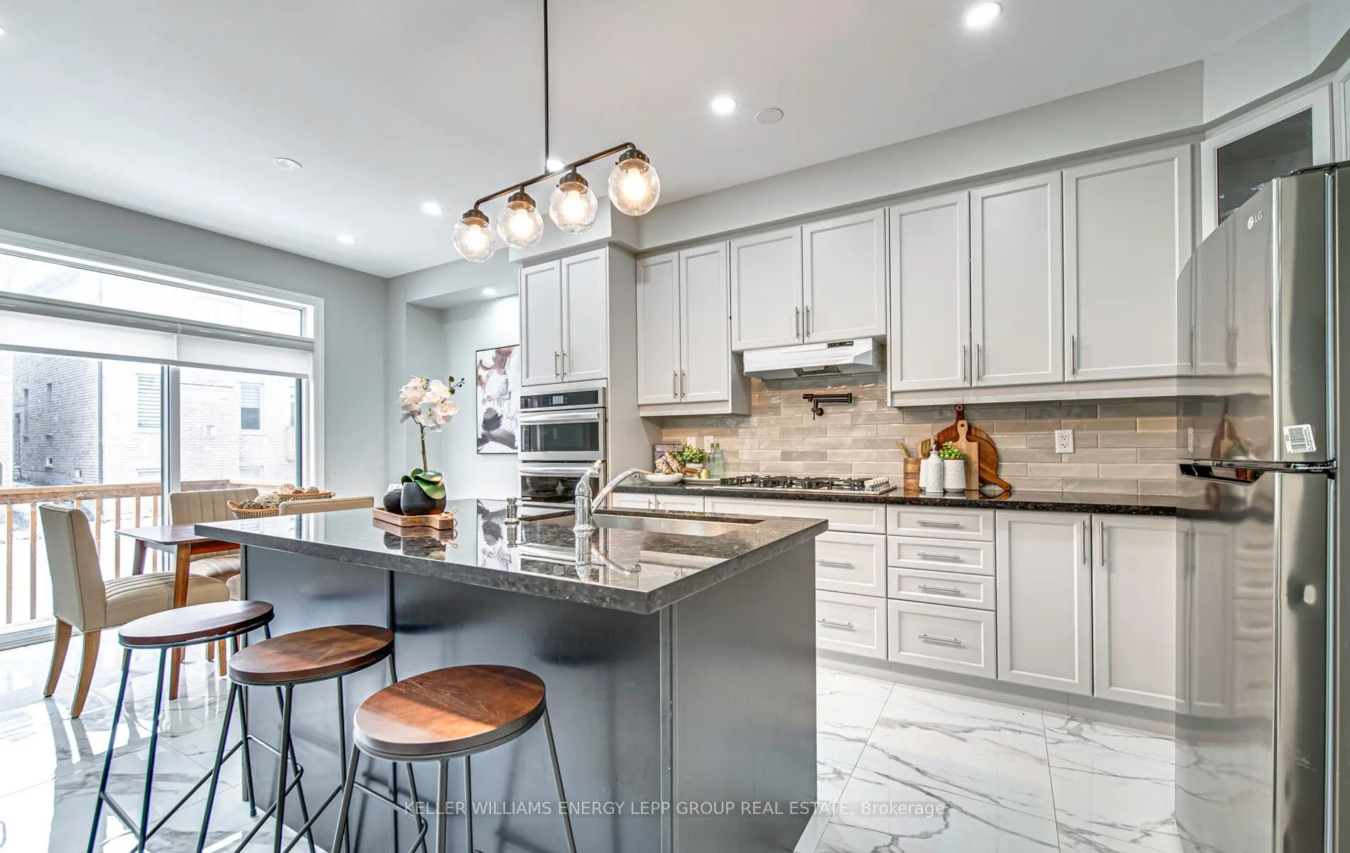 Photo 16 of 2112 Coppermine Street, Oshawa, Kedron — HOMEH